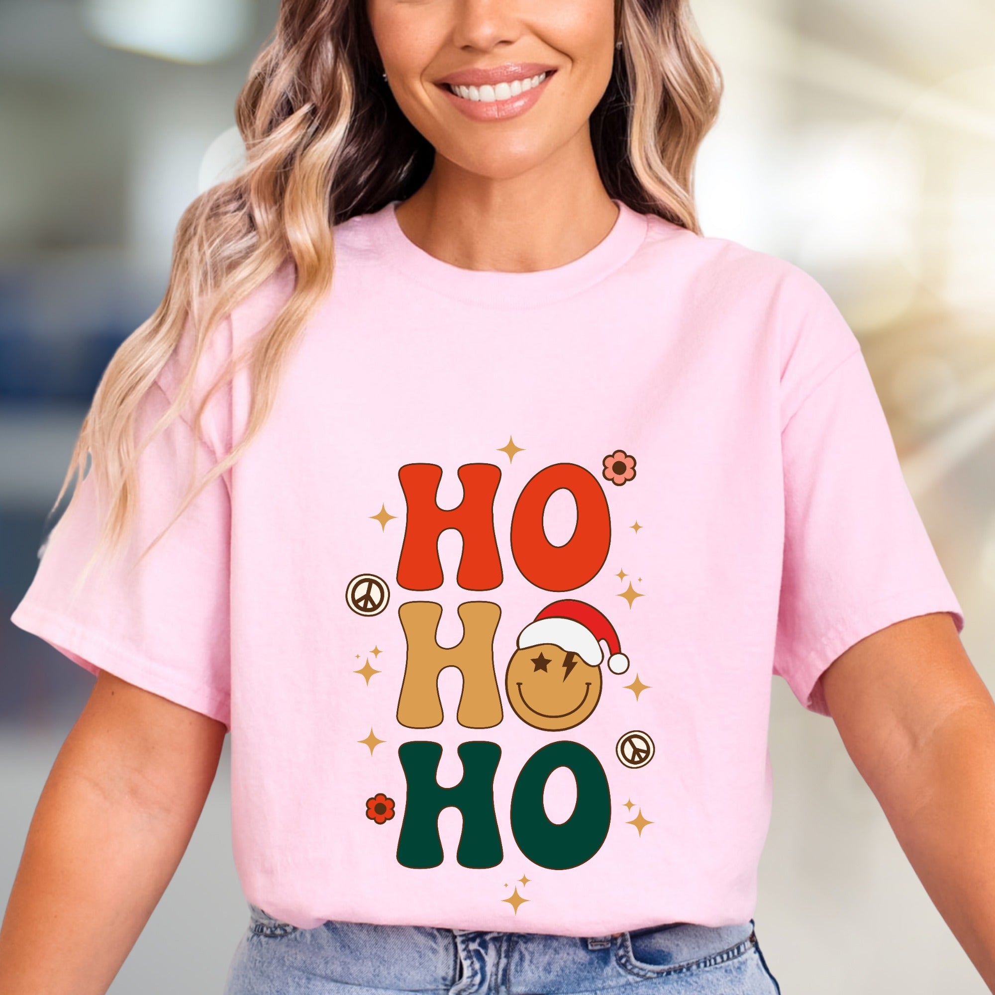 "HO HO HO" Retro Smiley Graphic Tee, a Festive Holiday Pick for Merrymakers