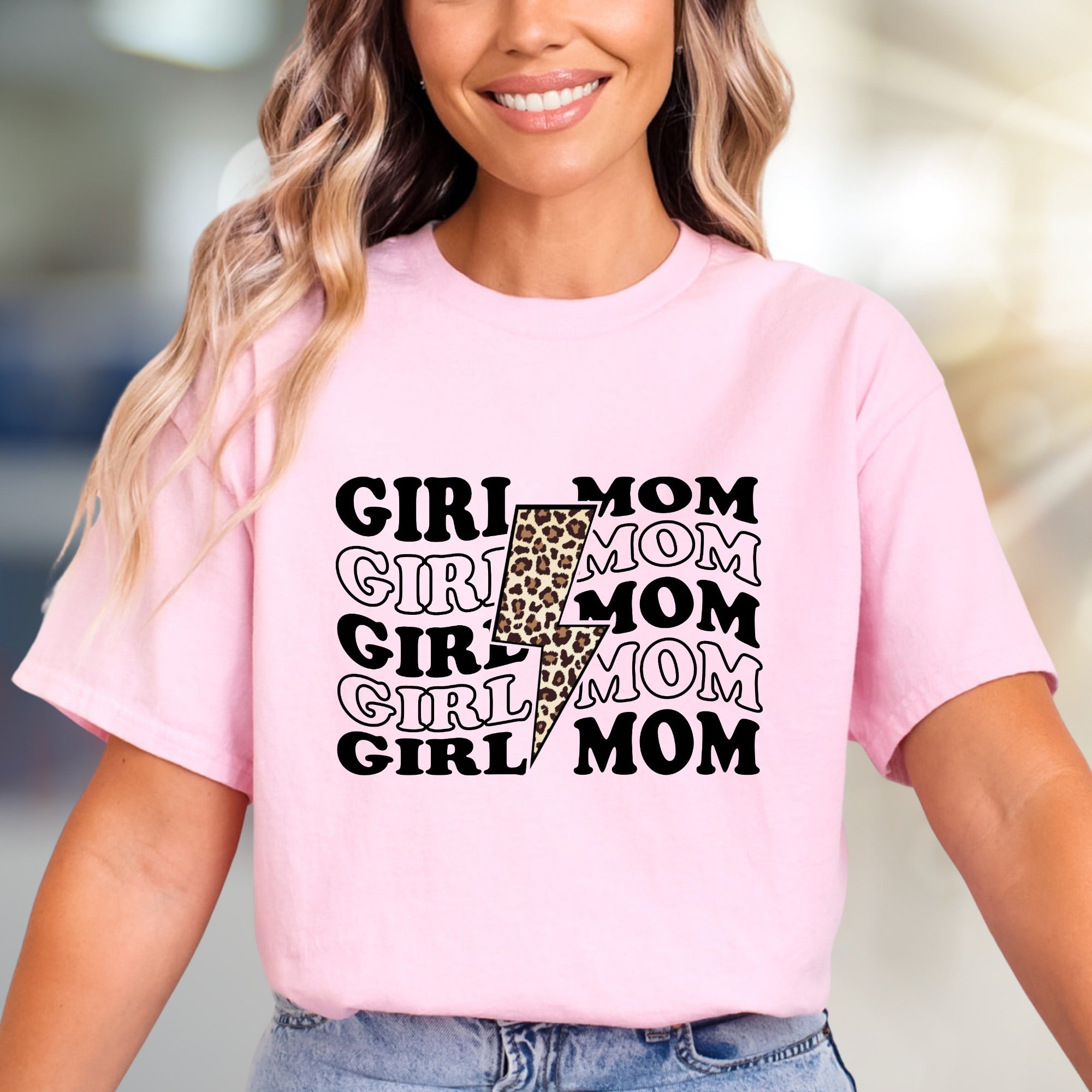"GIRL MOM" Leopard Lightning Bolt Graphic Tee, a Strong Mama Pick for Everyday Wear