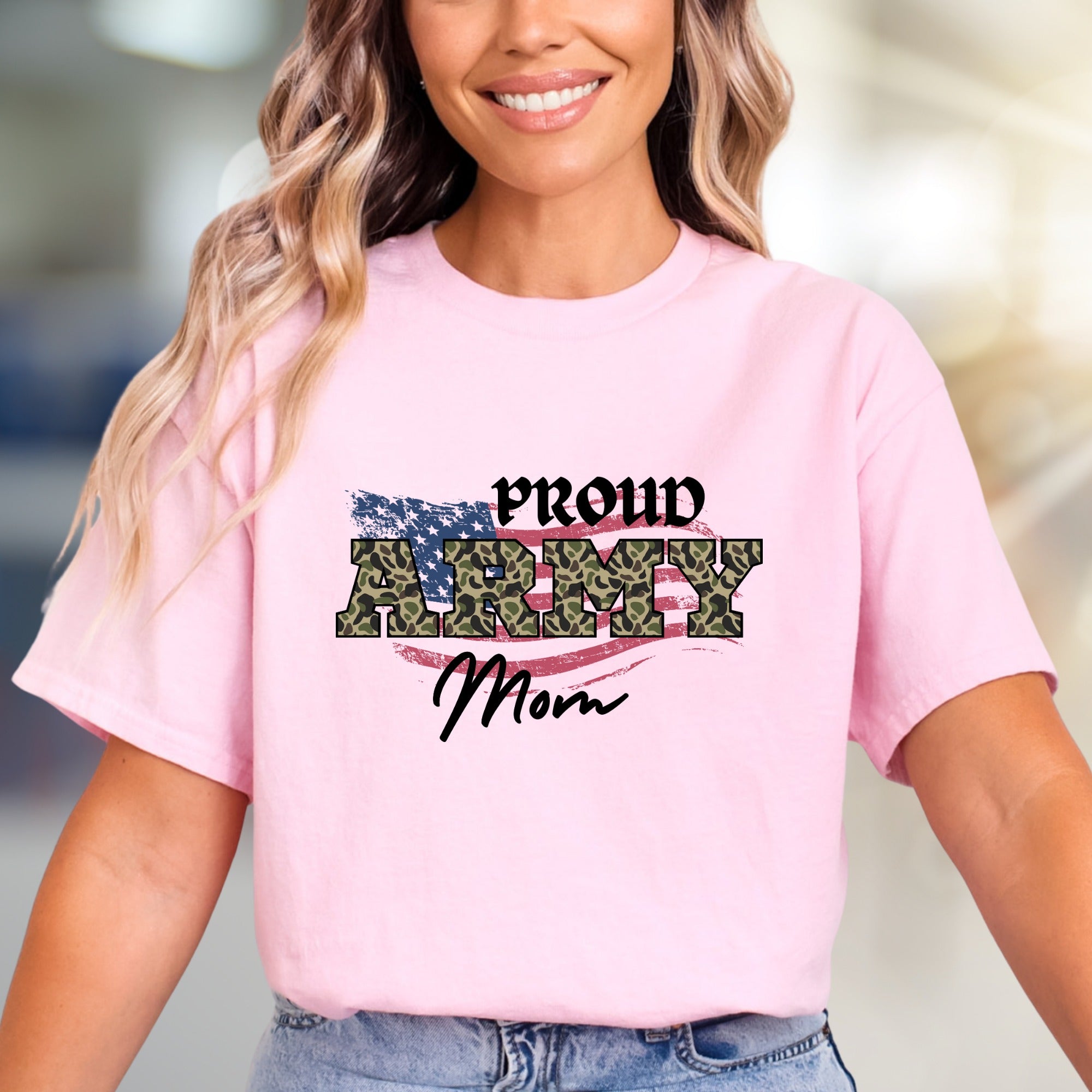 "Proud Army Mom" Flag Camo Graphic Tee, a Patriotic Pick for Military Families
