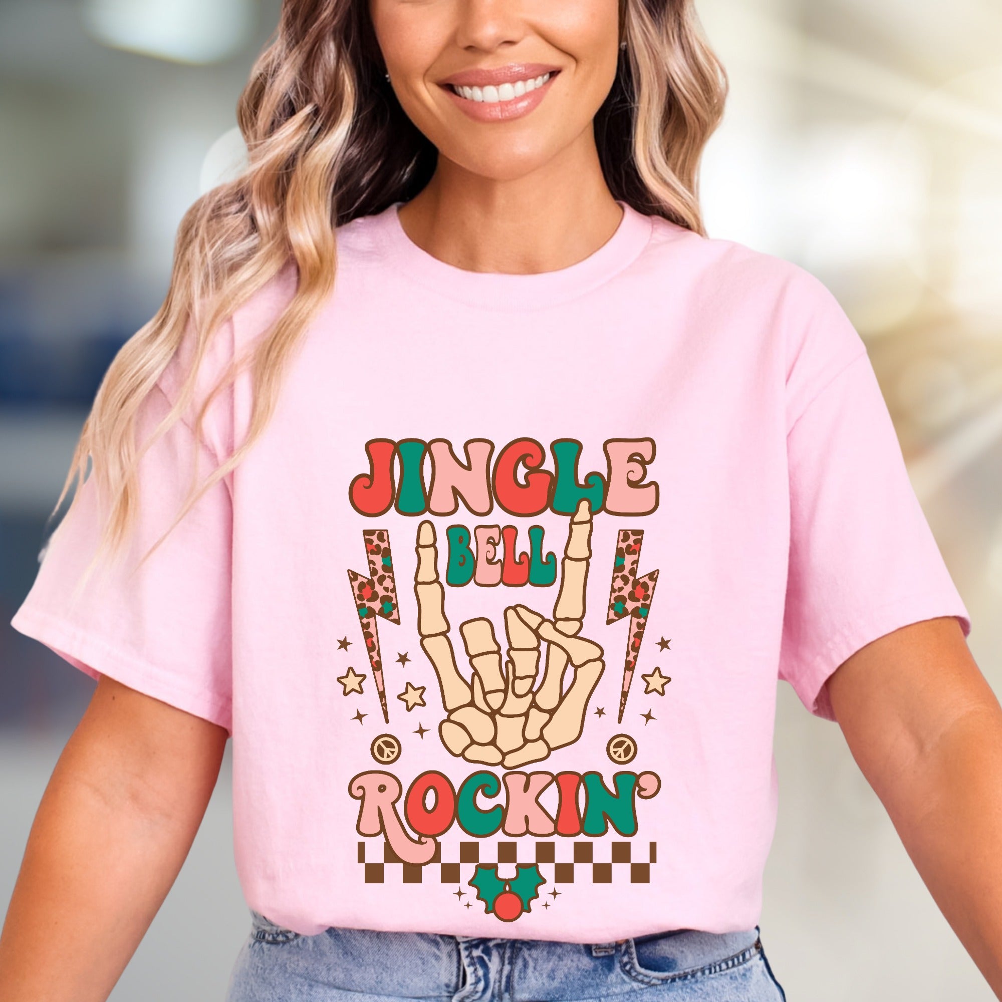 "Jingle Bell Rockin'" Retro Christmas Graphic Tee, a Festive Vibe for Music Lovers