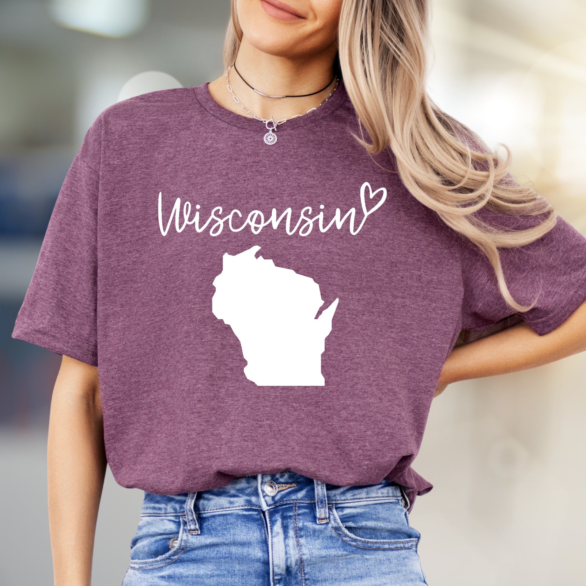 "Wisconsin" State Outline Graphic Tee, A Hometown Pride Pick for Enthusiasts