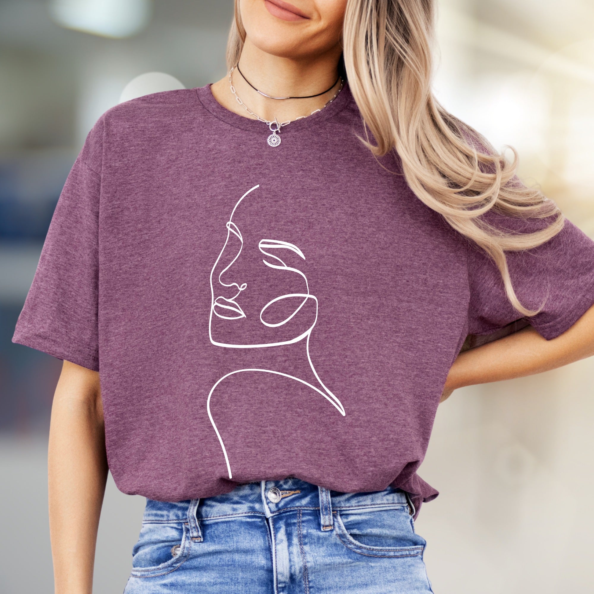 Abstract Face Line Art Graphic Tee, A Minimalist Pick for Art Lovers