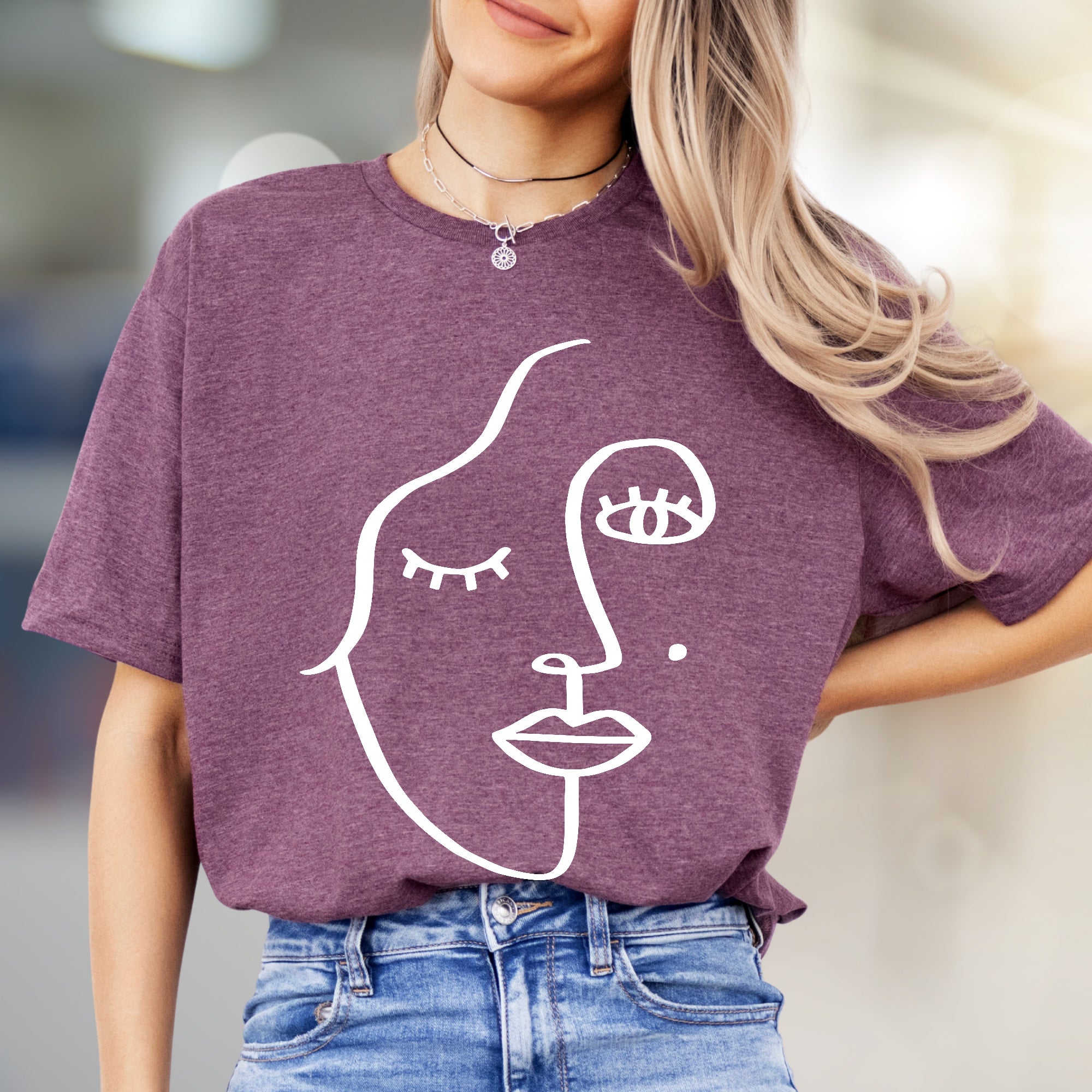 Abstract Face Line Art Graphic Tee, A Minimalist Art Lover's Pick for Everyday Style
