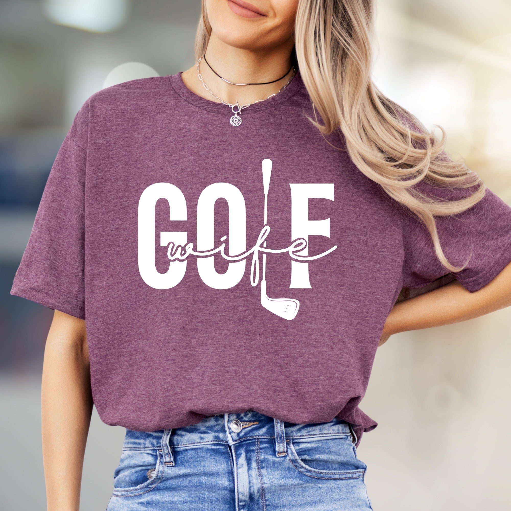 "GOLF wife" Golf Club Graphic Tee, a Sporty Pick for Golf Enthusiasts