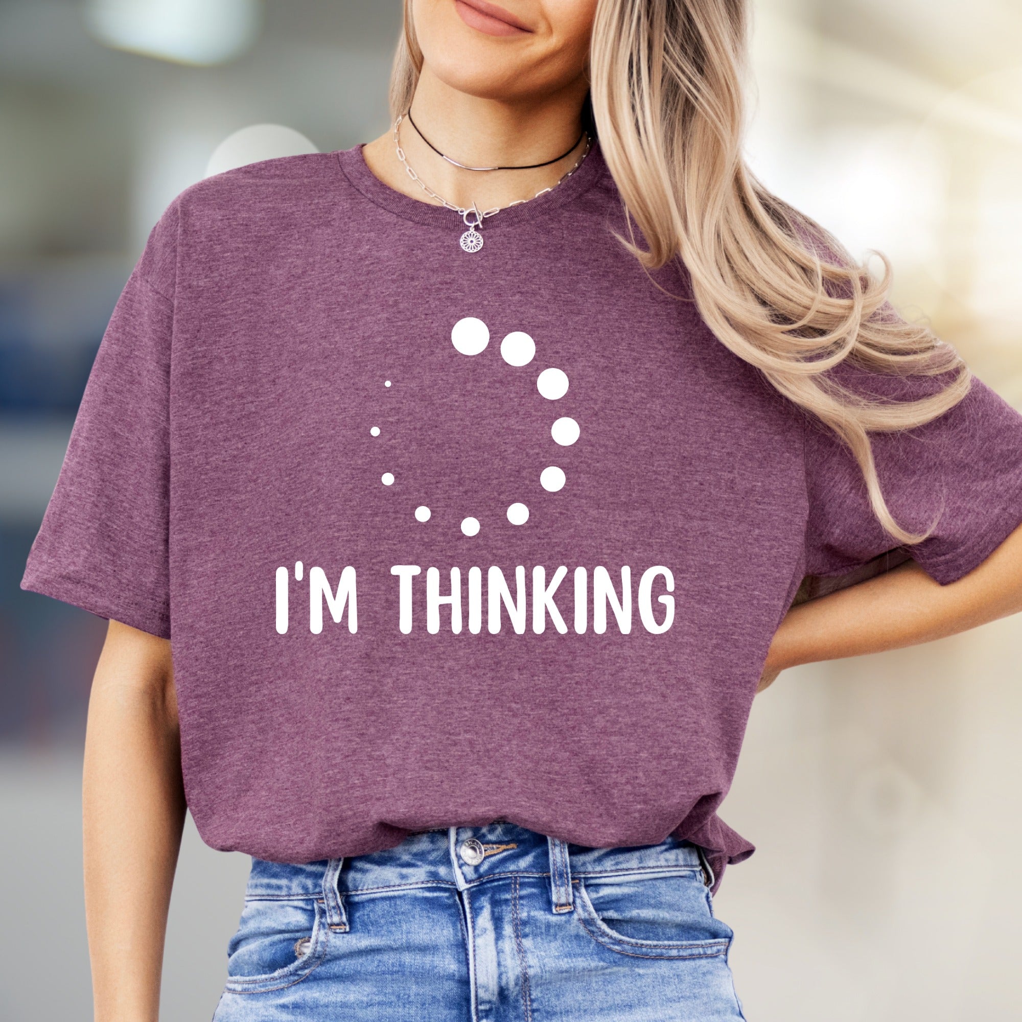 "I'M THINKING" Loading Circle Graphic Tee, a Quirky Pick for Tech Lovers