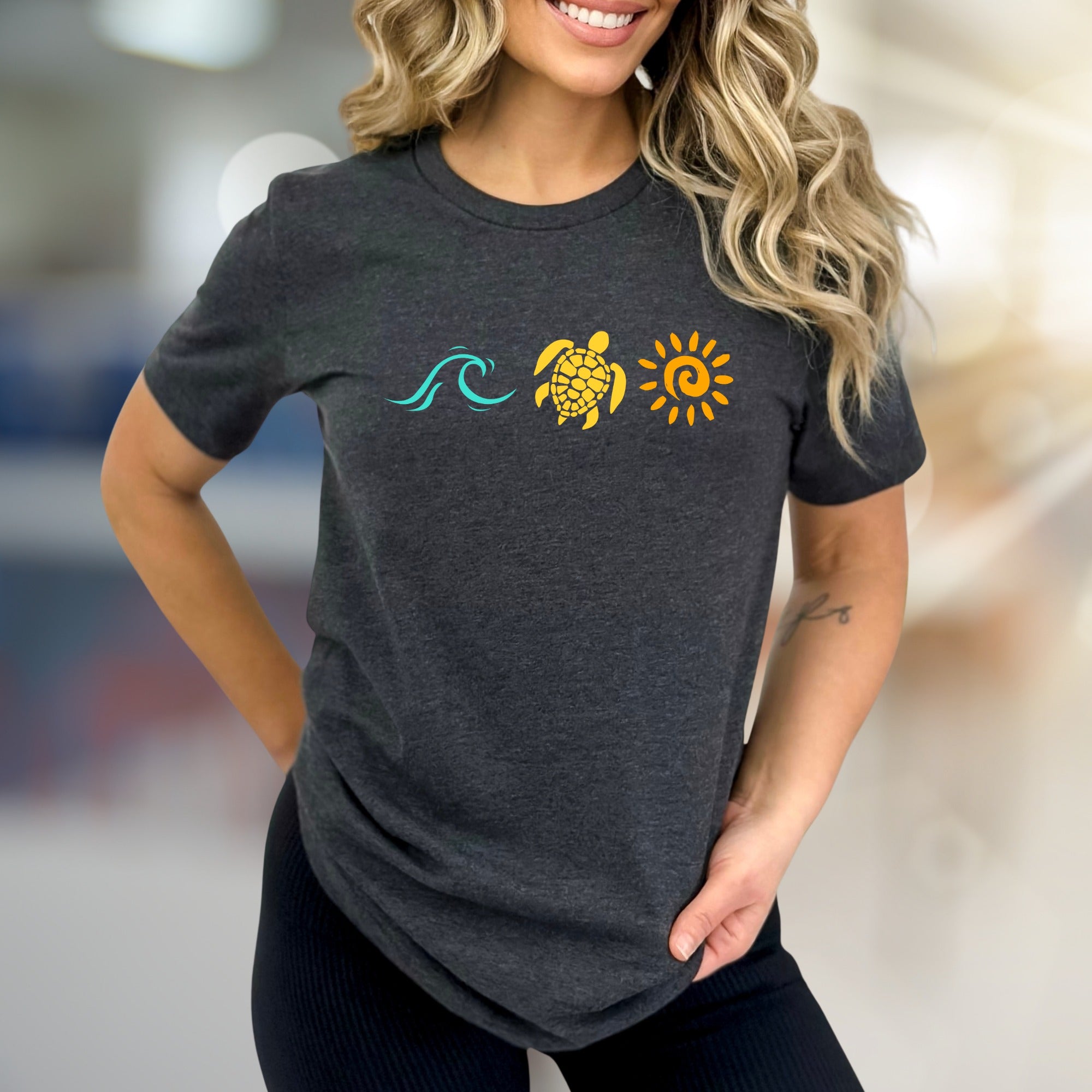 Wave Turtle Sun Graphic Tee, A Beach Vibe Pick for Ocean Lovers
