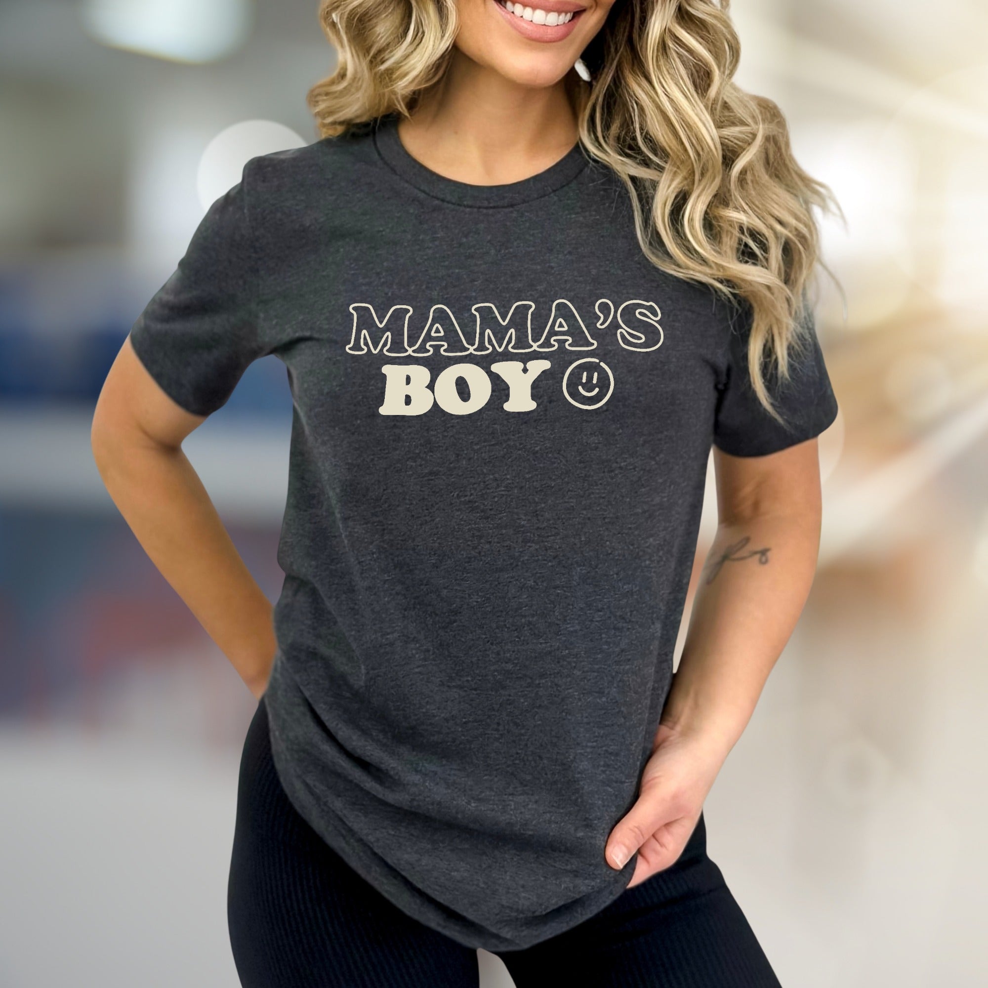"Mama's Boy" Retro Smiley Graphic Tee, a Sweet Gift for Sons & Moms
