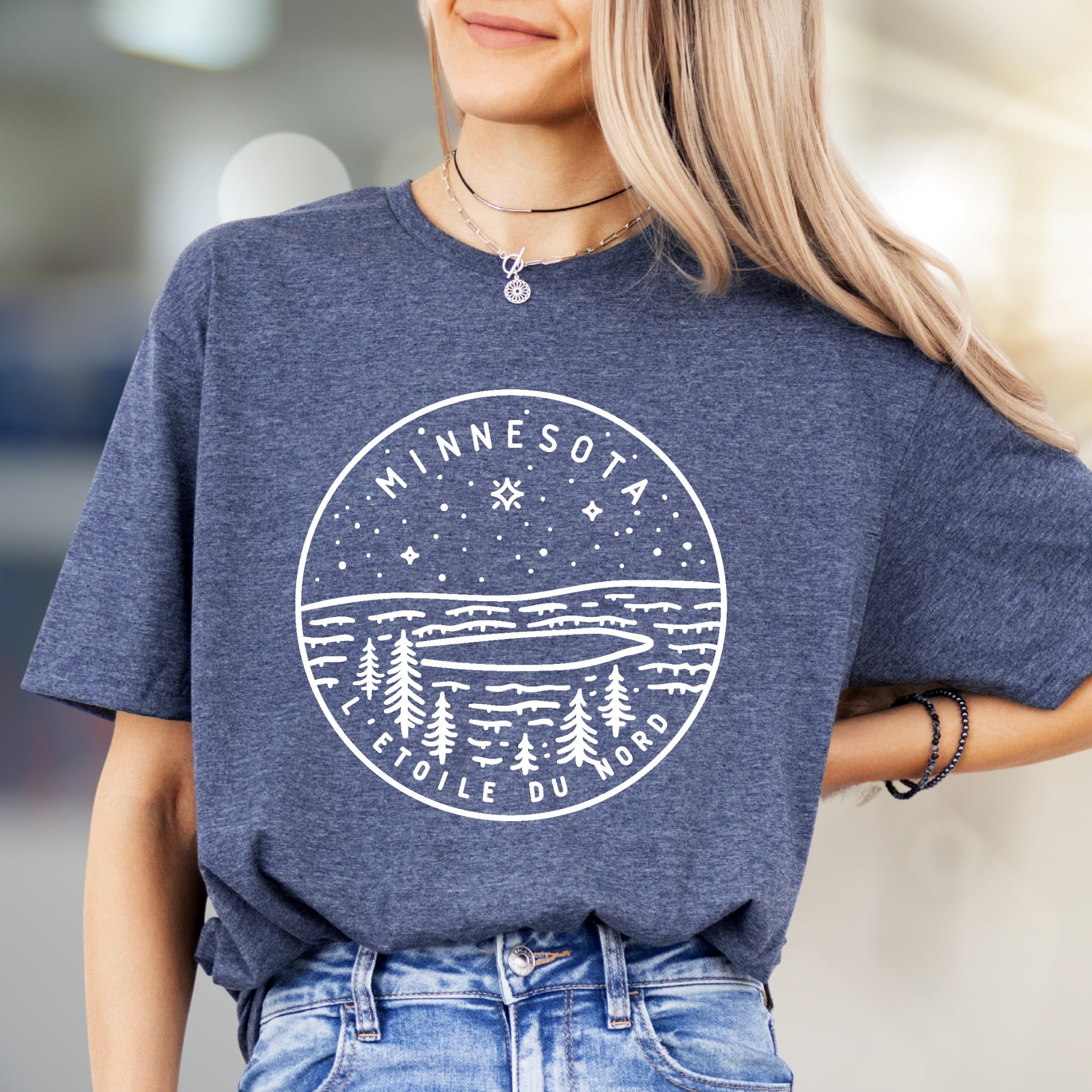 "Minnesota L'etoile du Nord" Scenic Graphic Tee, a Nature-Inspired Pick for Travelers