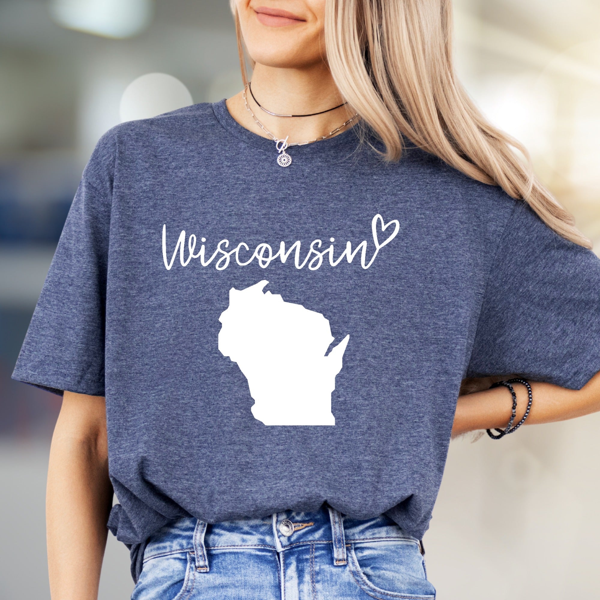 "Wisconsin" State Outline Graphic Tee, A Hometown Pride Pick for Enthusiasts