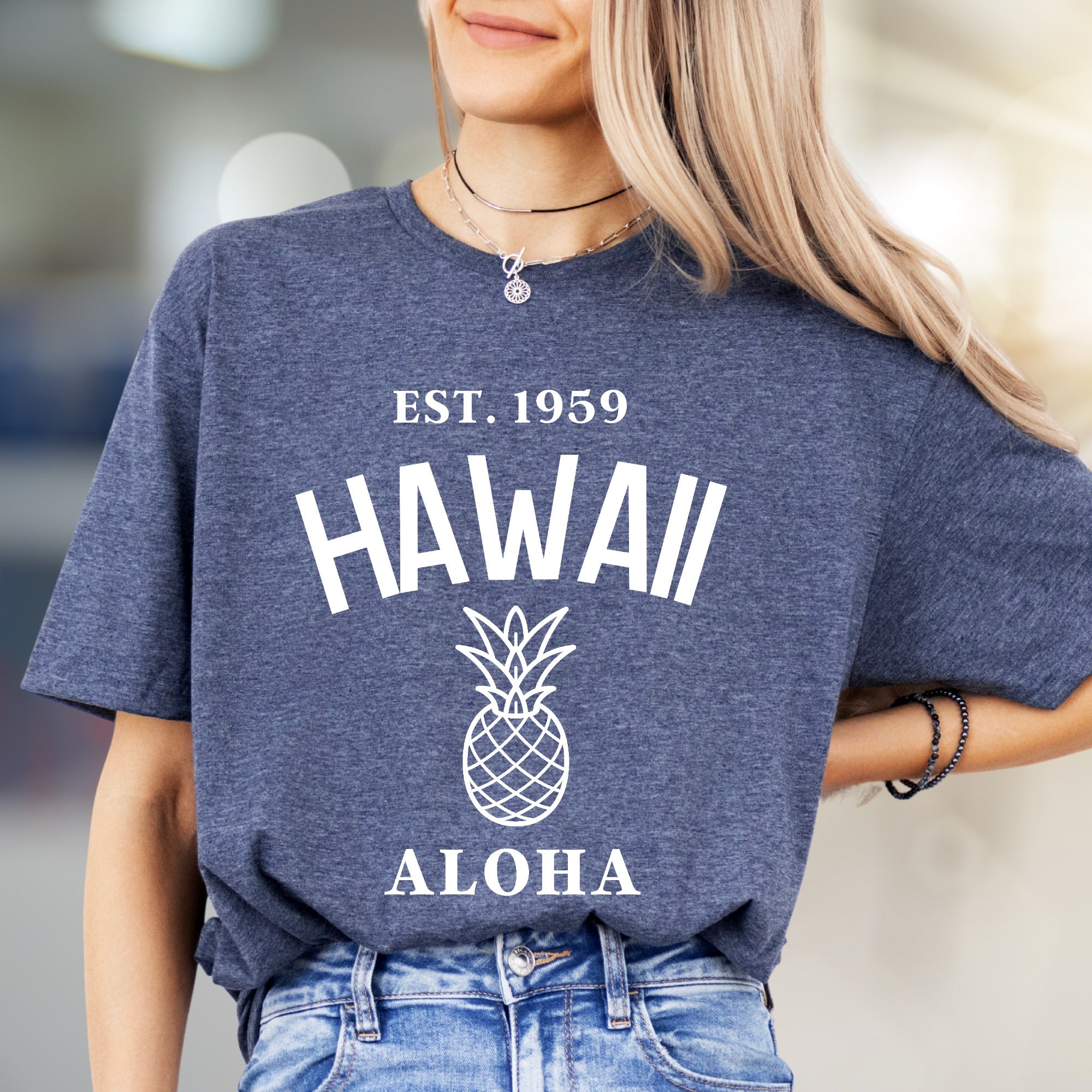 "EST. 1959 HAWAII ALOHA" Pineapple Graphic Tee, a Tropical Vibe Pick for Beach Lovers