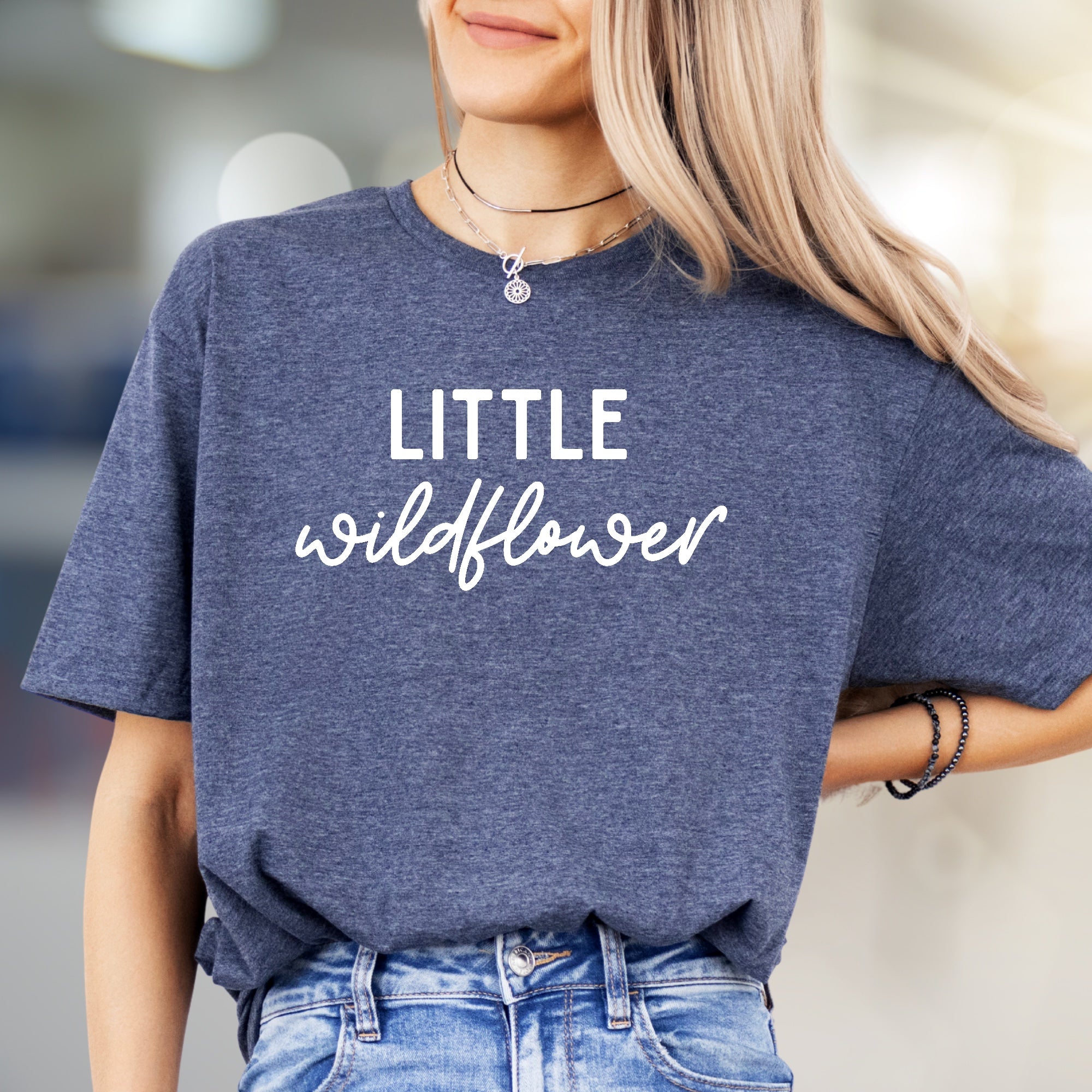 "Little Wildflower" Nature-Inspired Graphic Tee, a Free-Spirited Pick for Dreamers