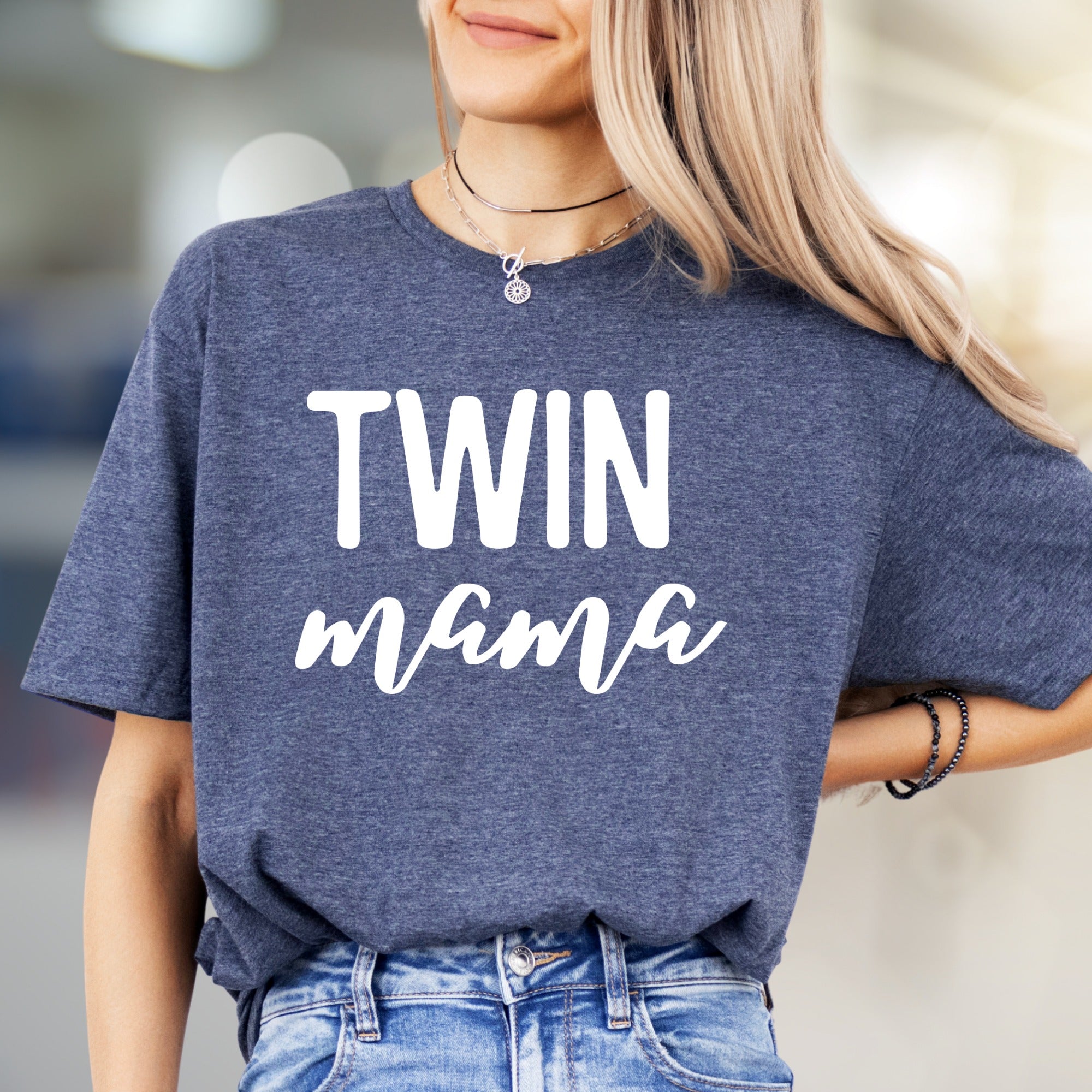 "TWIN mama" Motherhood Chic Graphic Tee, A Parental Pride Pick for Moms