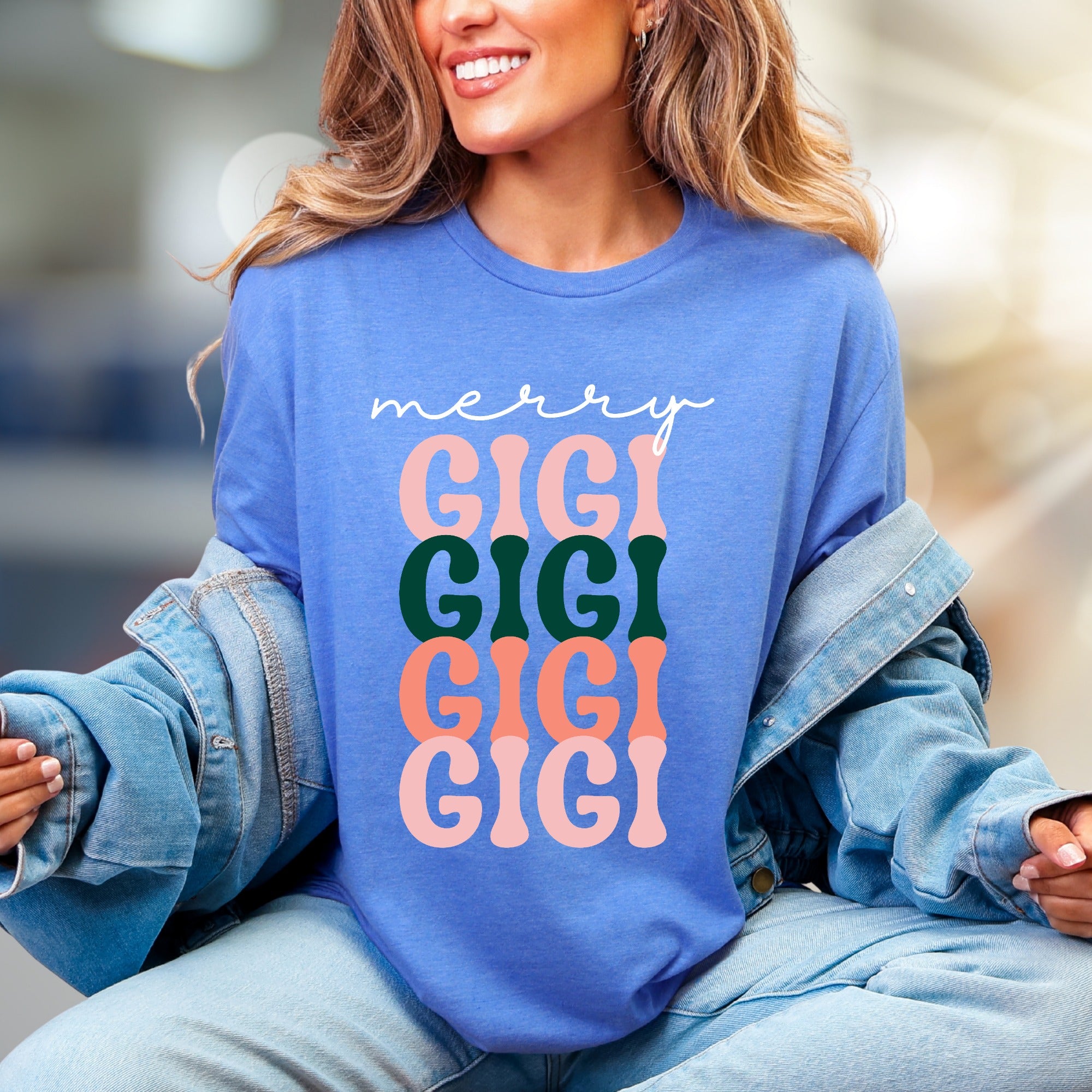 “Merry Gigi” Festive Graphic Tee, a Grandparent's Joyful Pick for Family