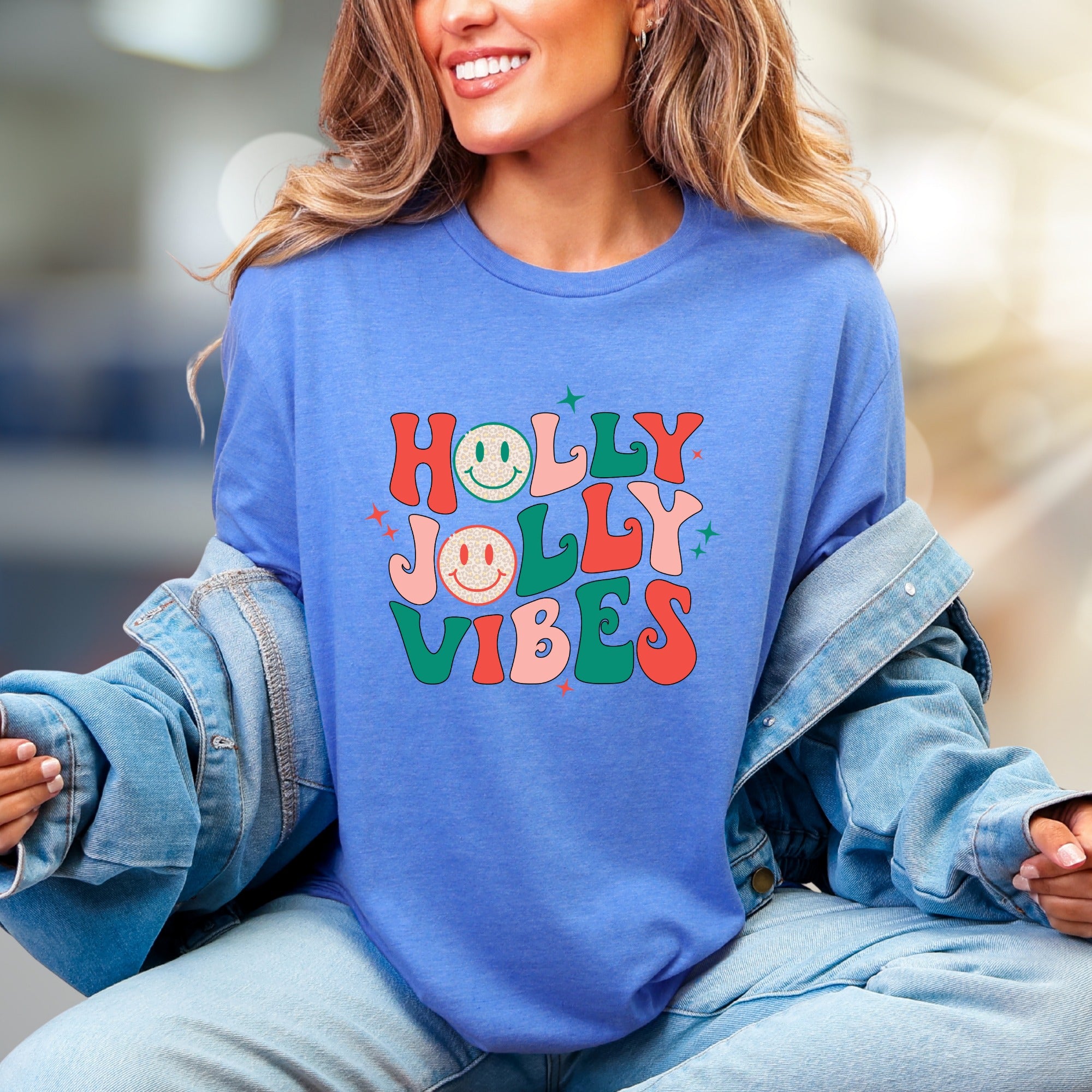 "Holly Jolly Vibes" Retro Christmas Graphic Tee, a Festive Pick for Holiday Enthusiasts