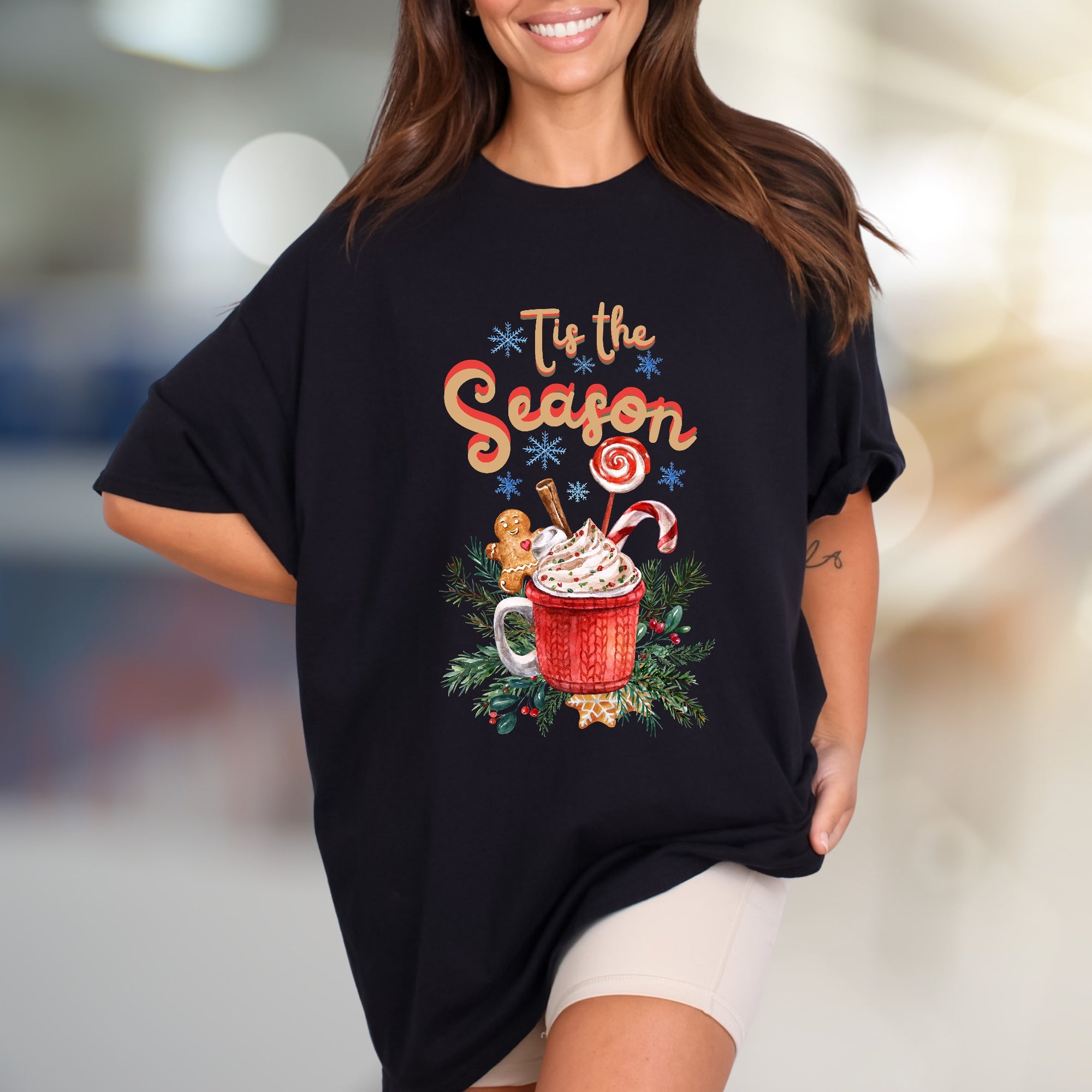 "Tis the Season" Christmas Mug Graphic Tee, a Festive Pick for Holiday Enthusiasts
