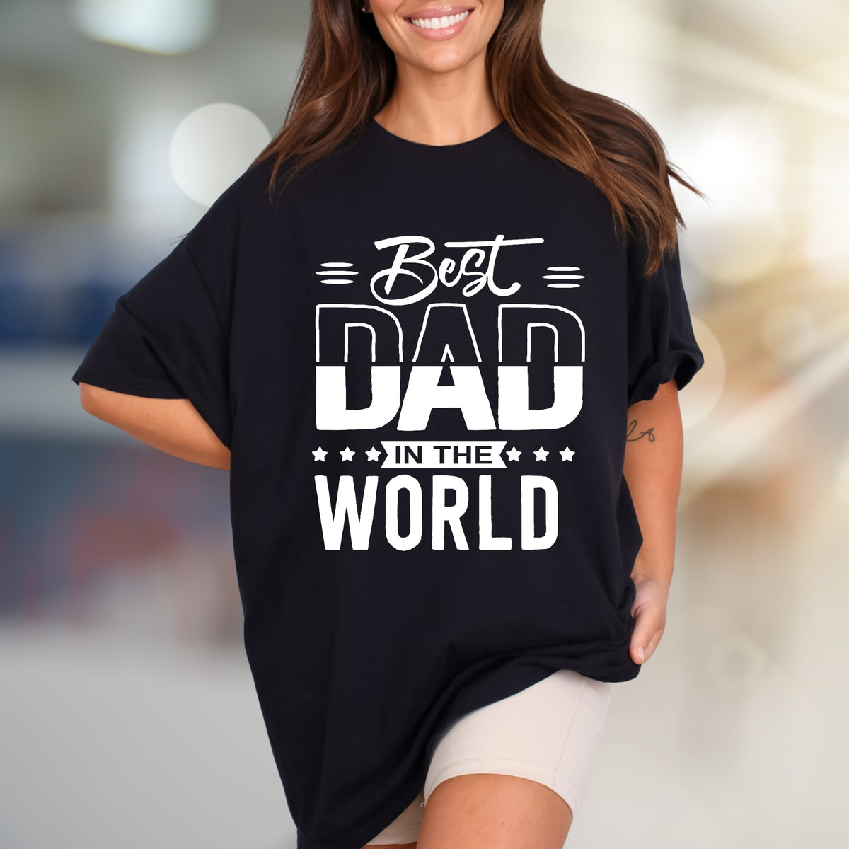 "Best Dad In The World" Father's Day Graphic Tee, a Thoughtful Gift for Dads