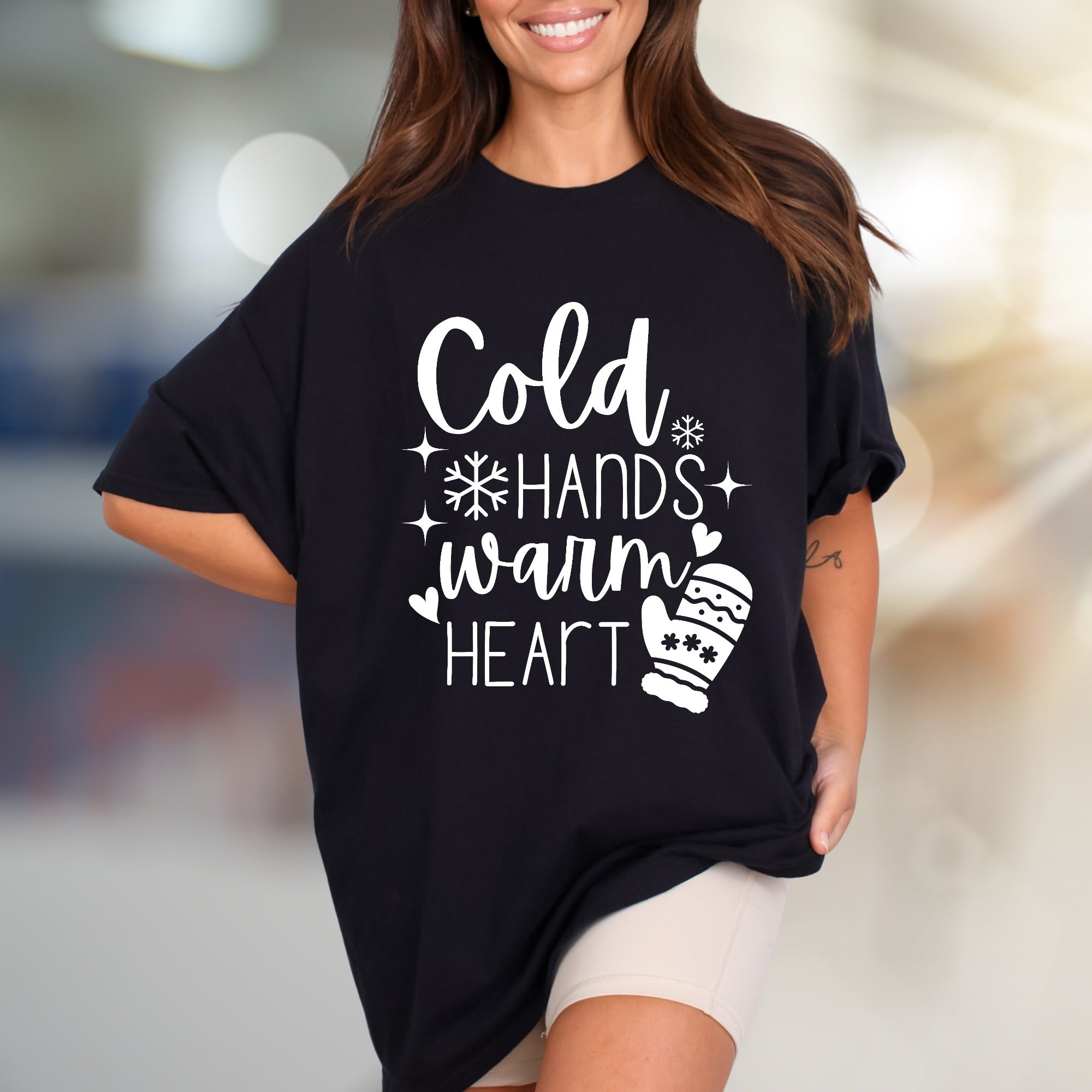 "Cold Hands Warm Heart" Winter Graphic Tee, a Cozy Pick for Holiday Enthusiasts