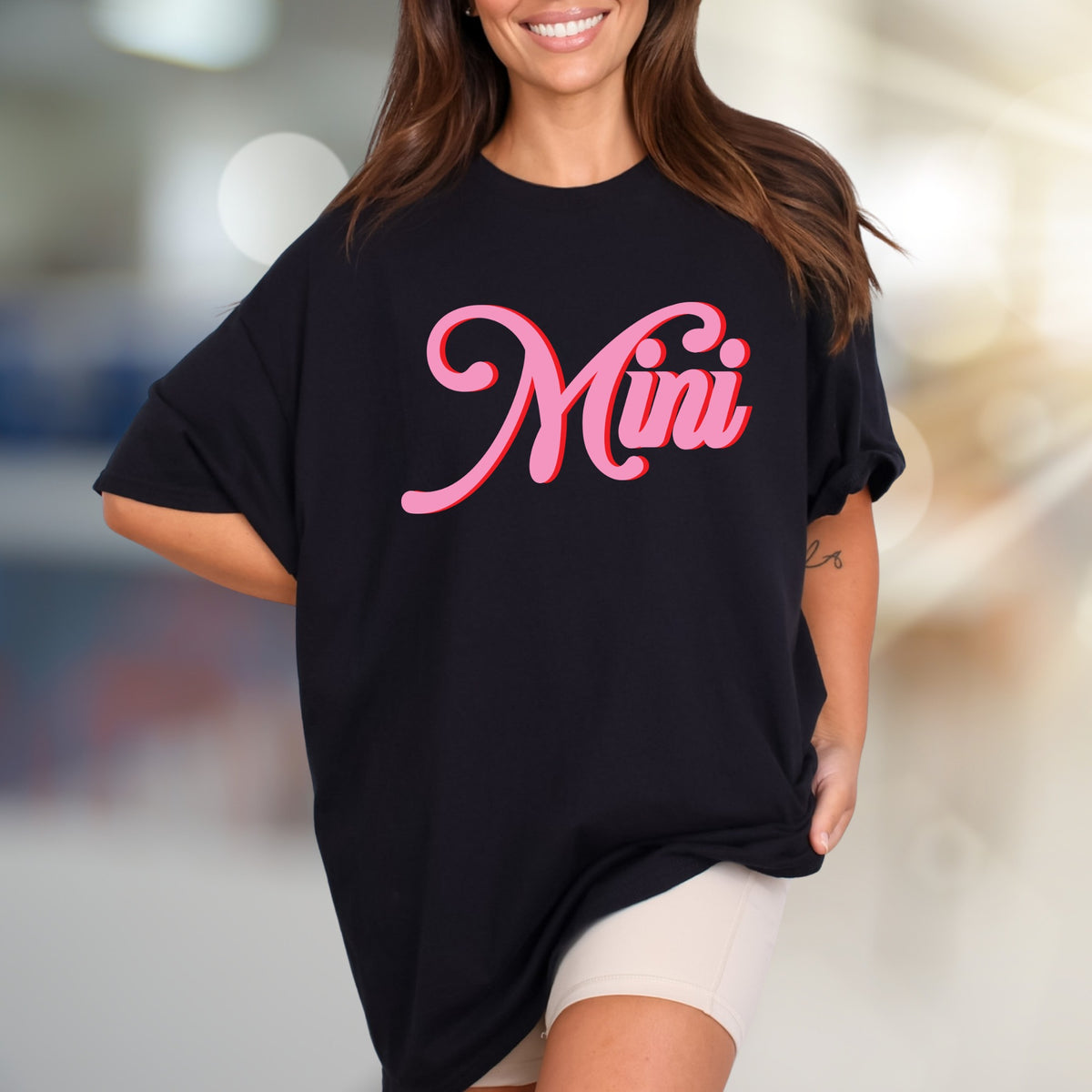 "Mini" Retro Script Graphic Tee, a Sweet Style Pick for Trendy Individuals