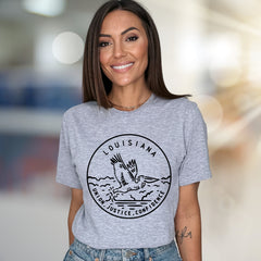 "LOUISIANA" Pelican Seal Graphic Tee, a State Pride Pick for Souvenir Lovers