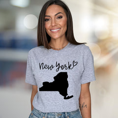 “New York” Landmark Graphic Tee, a State Pride Pick for Travelers