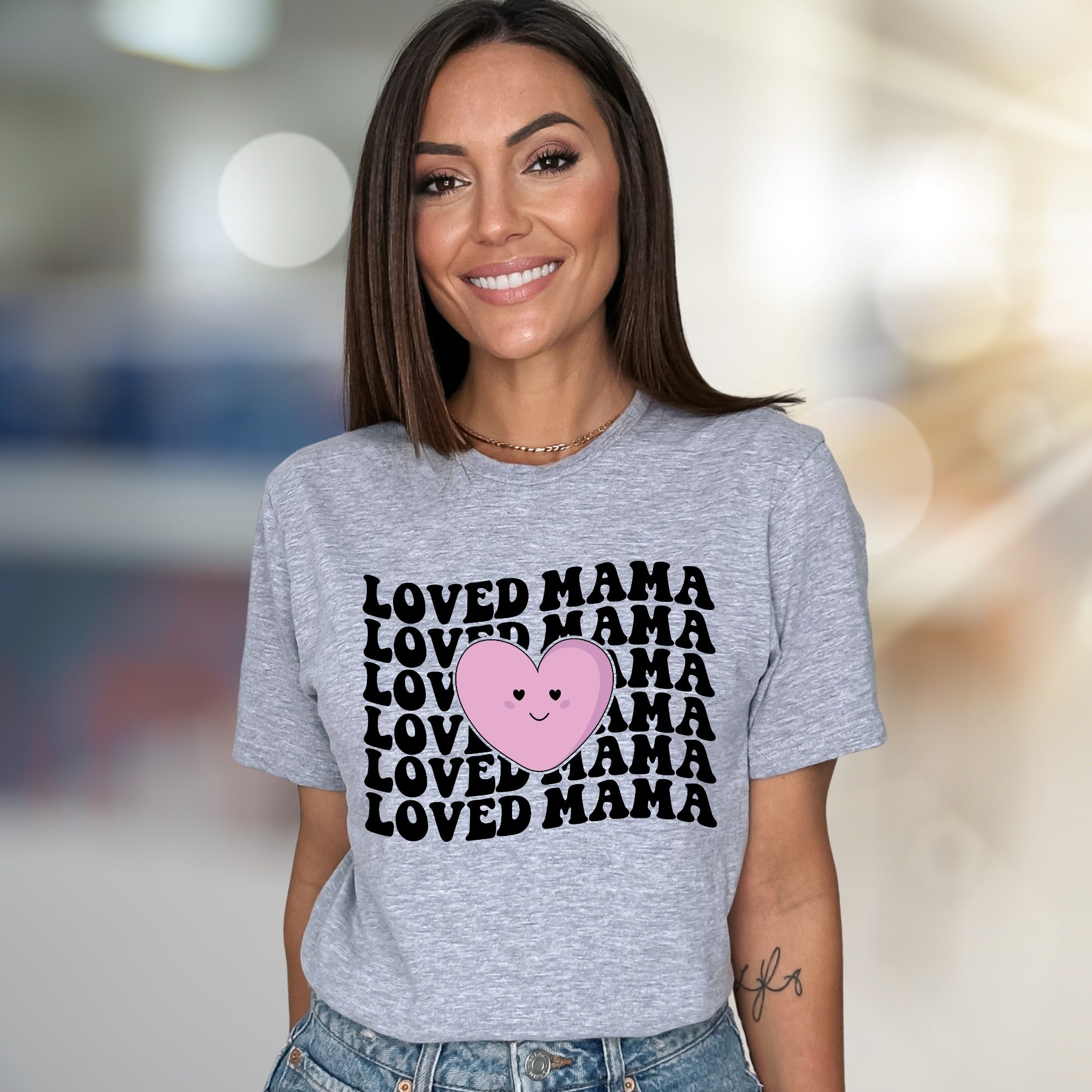 "LOVED MAMA" Retro Wavy Heart Graphic Tee, a Sweet Mother's Day Pick for Her