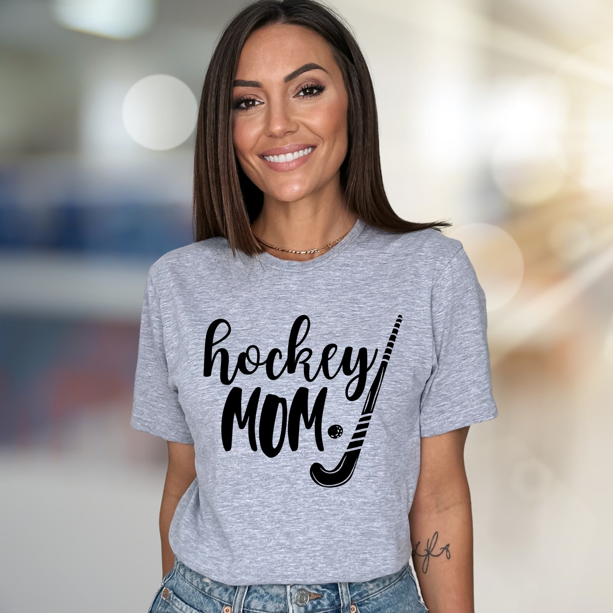 "Hockey MOM" Sports Enthusiast Graphic Tee, a Fan Favorite for Game Day Warriors