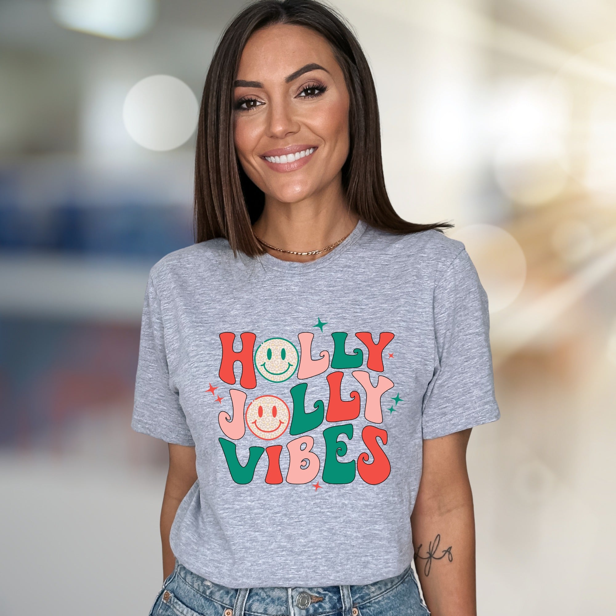 "Holly Jolly Vibes" Retro Christmas Graphic Tee, a Festive Pick for Holiday Enthusiasts
