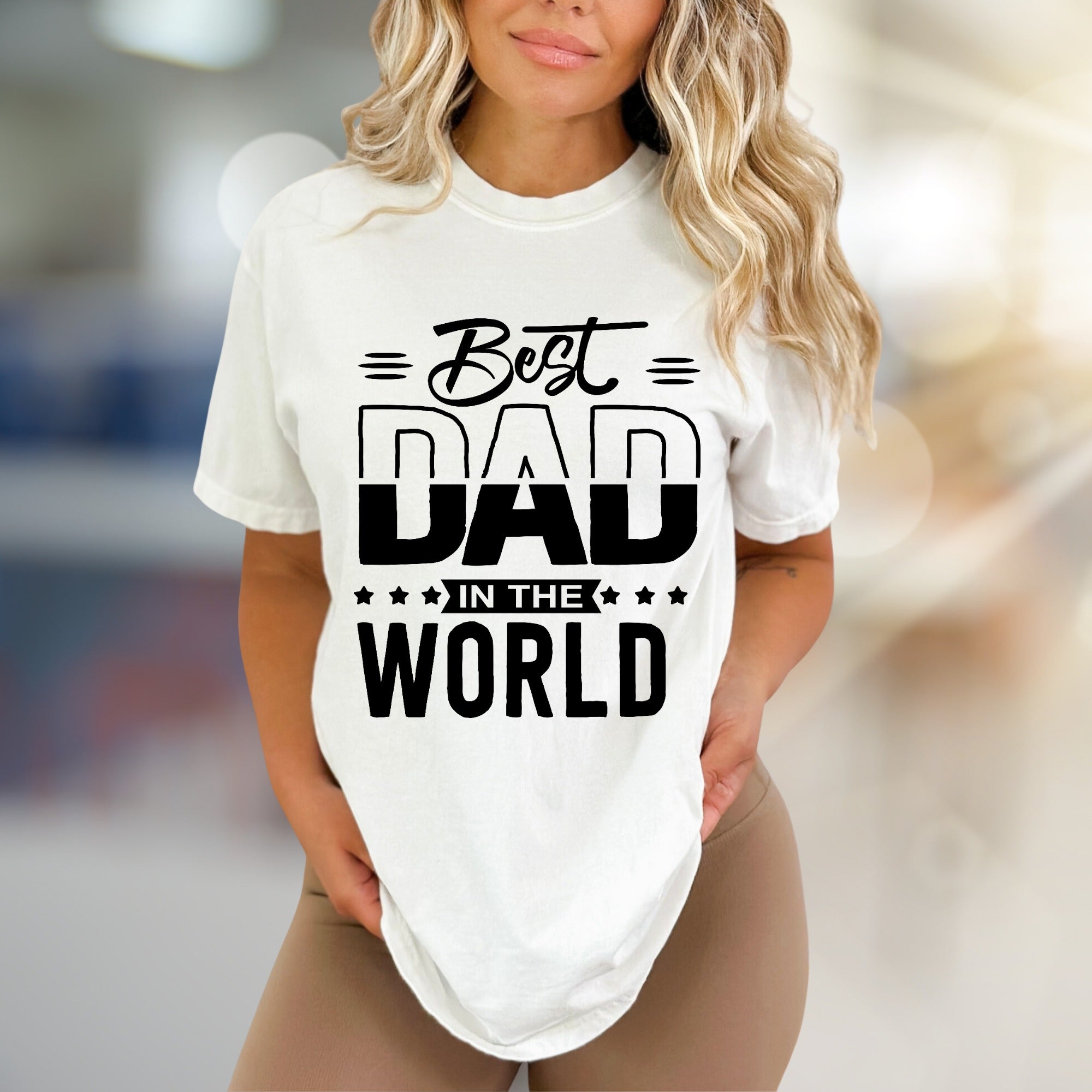 "Best Dad In The World" Father's Day Graphic Tee, a Thoughtful Gift for Dads