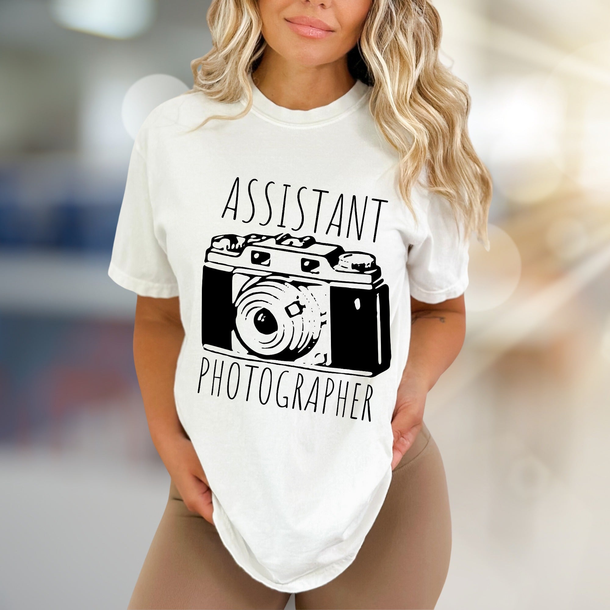 "ASSISTANT PHOTOGRAPHER" Vintage Camera Graphic Tee, a Photography Lover's Unisex Tee
