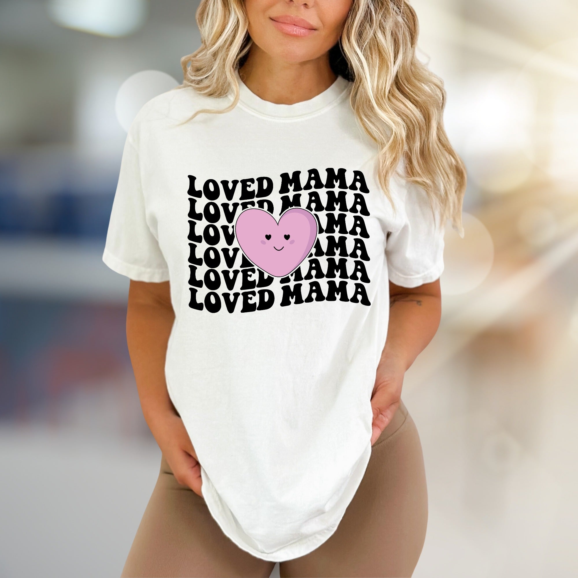 "LOVED MAMA" Retro Wavy Heart Graphic Tee, a Sweet Mother's Day Pick for Her