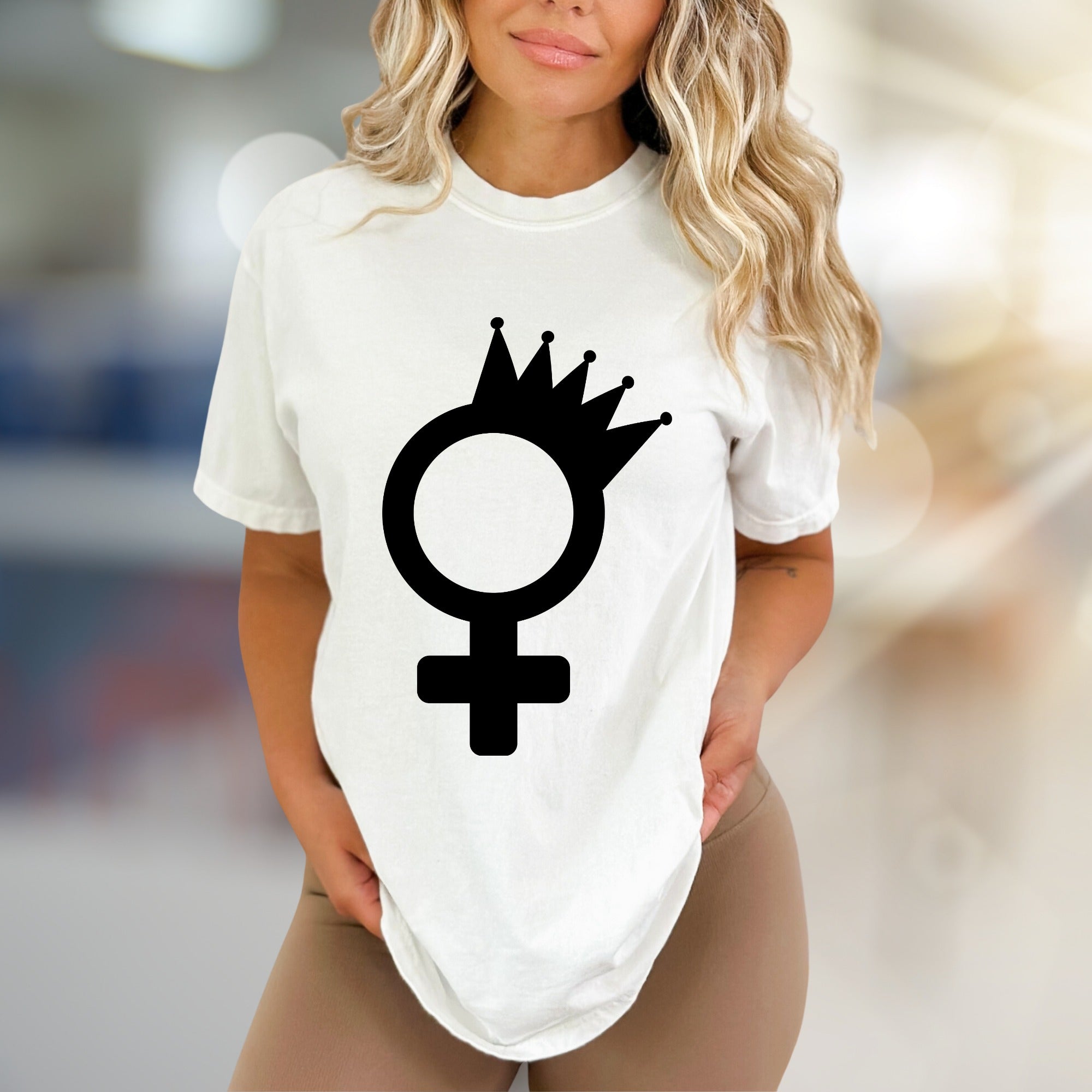 Queen Feminine Symbol | Empowerment Graphic Tee, a Statement Pick for Her