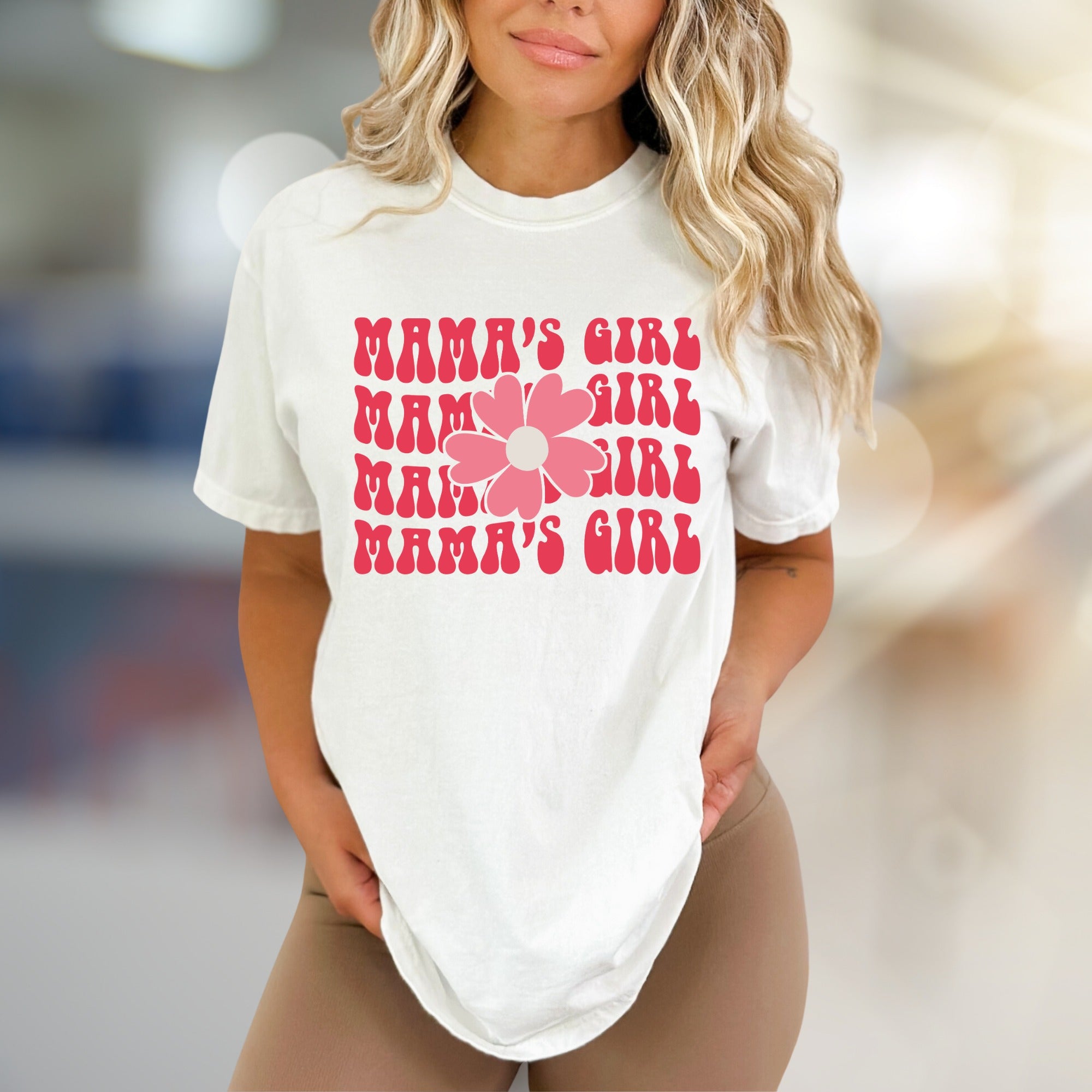 "Mama's Girl" Retro Flower Graphic Tee, a Sweet Statement for Daughters