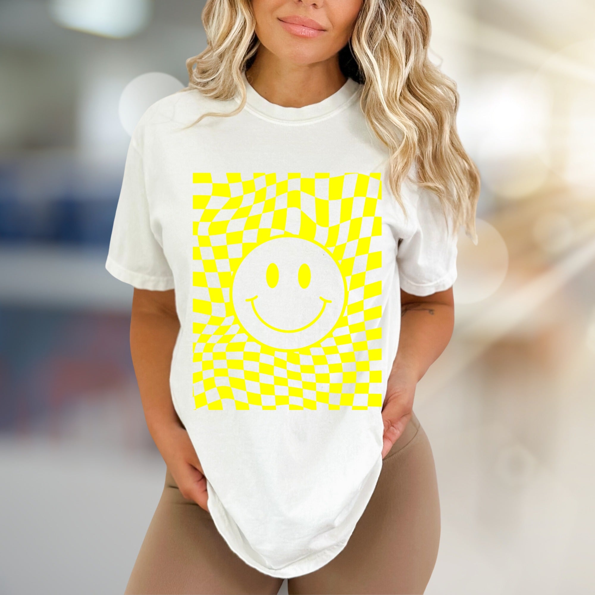 Warped Checkerboard Smiley Graphic Tee, A Retro-Inspired Pick for Free Spirits