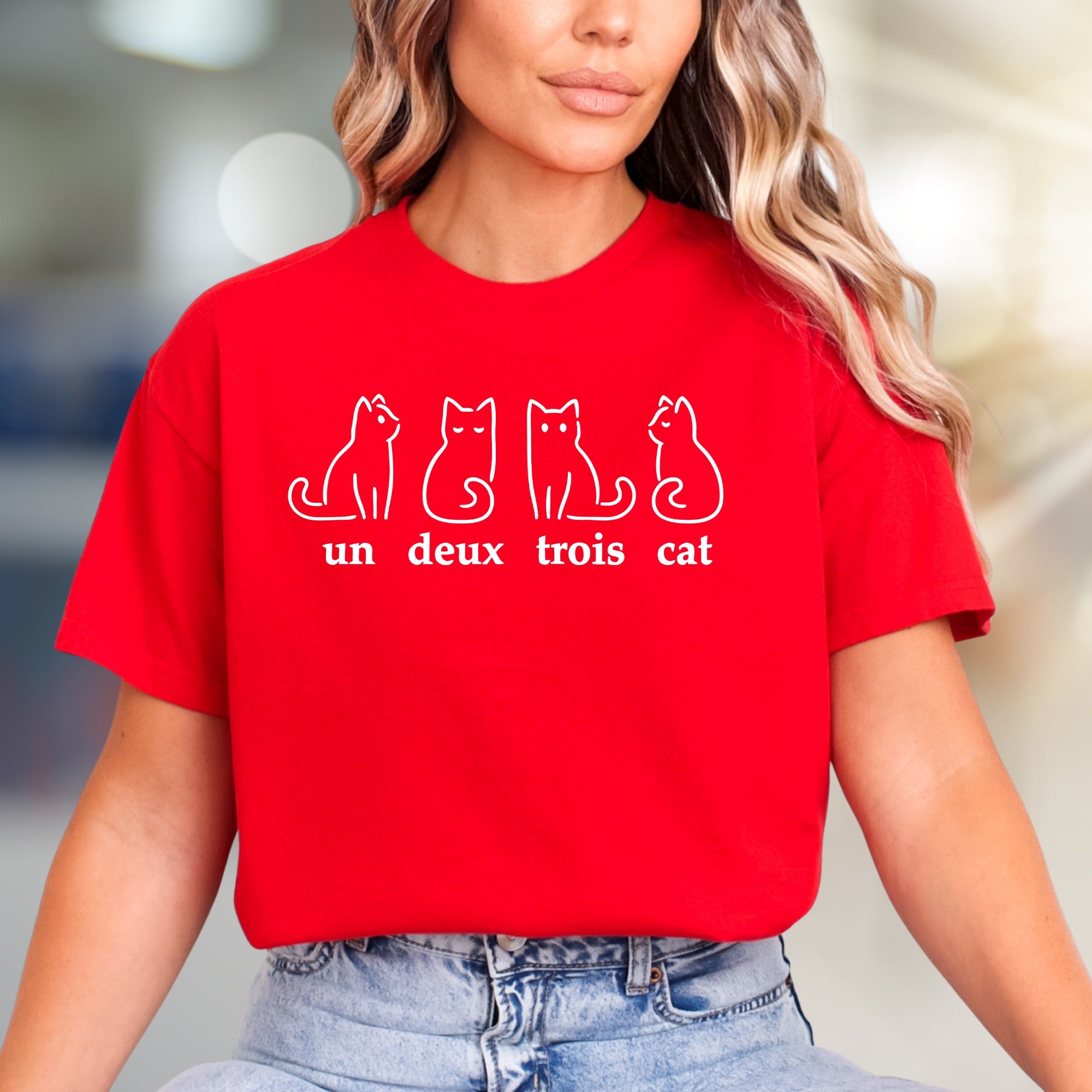 “un deux trois cat” French Cat Graphic Tee, a Whimsical Pick for Pet Lovers