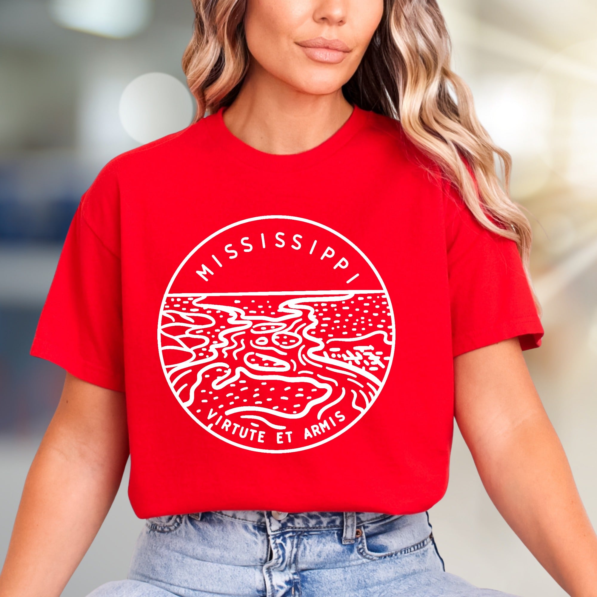 “Mississippi Virtute et Armis” State Seal Graphic Tee, a Heritage Pick for Enthusiasts