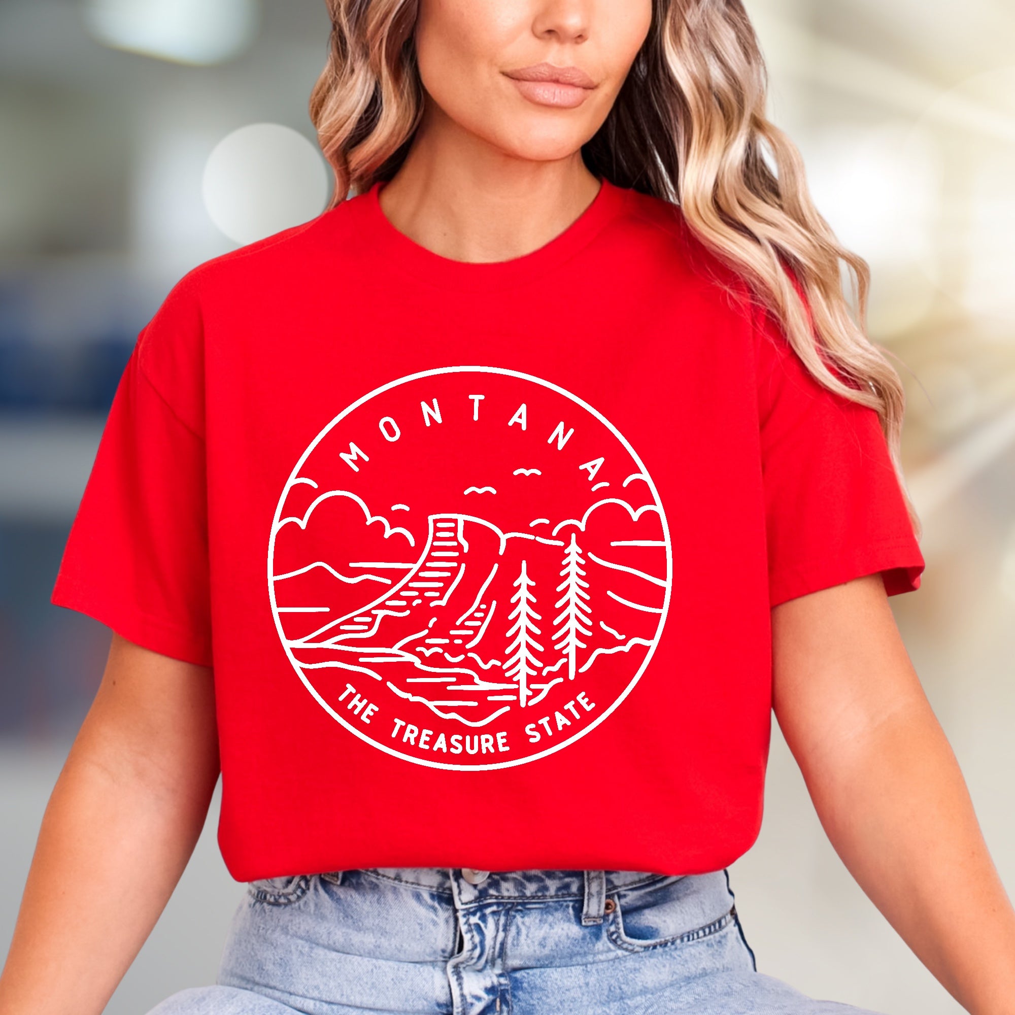 "Montana The Treasure State" Scenic Graphic Tee, a Nature-Inspired Pick for Travelers