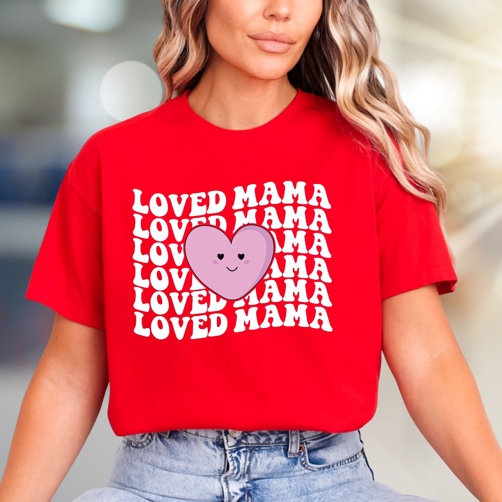 "Loved Mama" Retro Heart Graphic Tee, a Sweet Motherhood Pick for Her