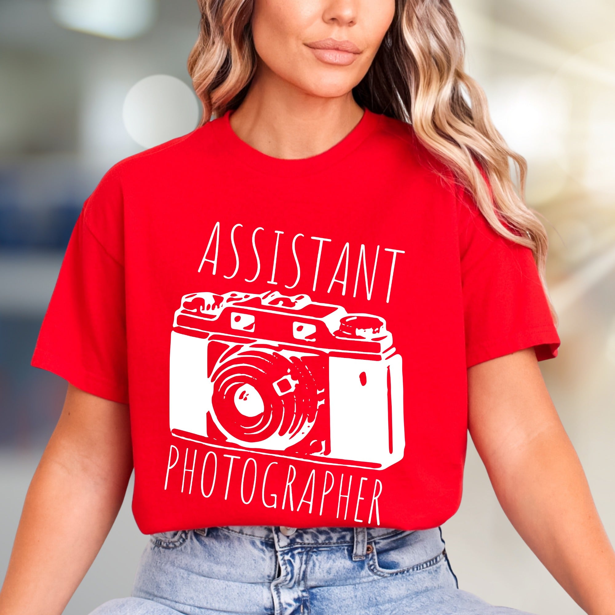 "ASSISTANT PHOTOGRAPHER" Vintage Camera Graphic Tee, a Photography Lover's Unisex Tee