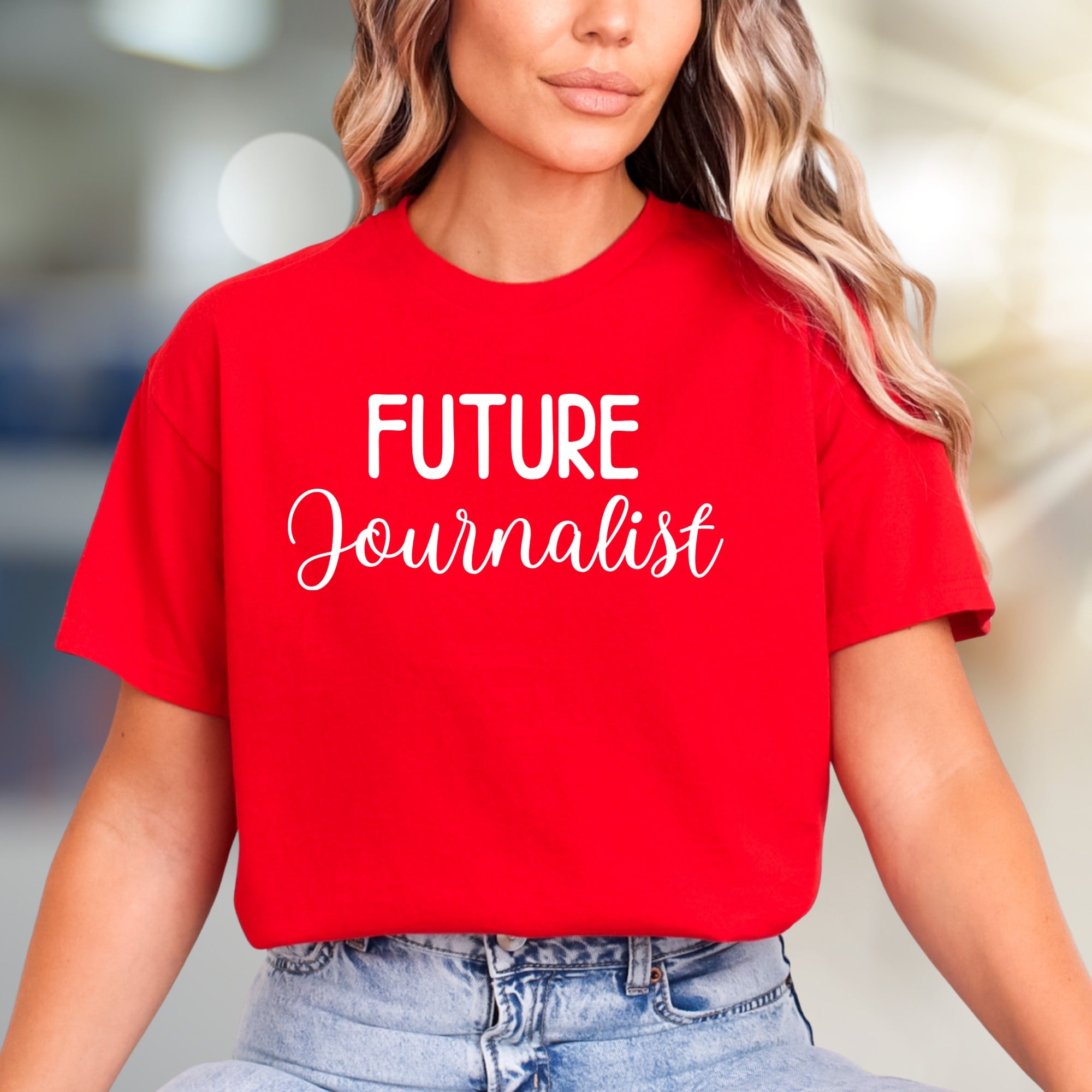 "Future Journalist" Career Aspiration Graphic Tee, a Bold Pick for Media Enthusiasts