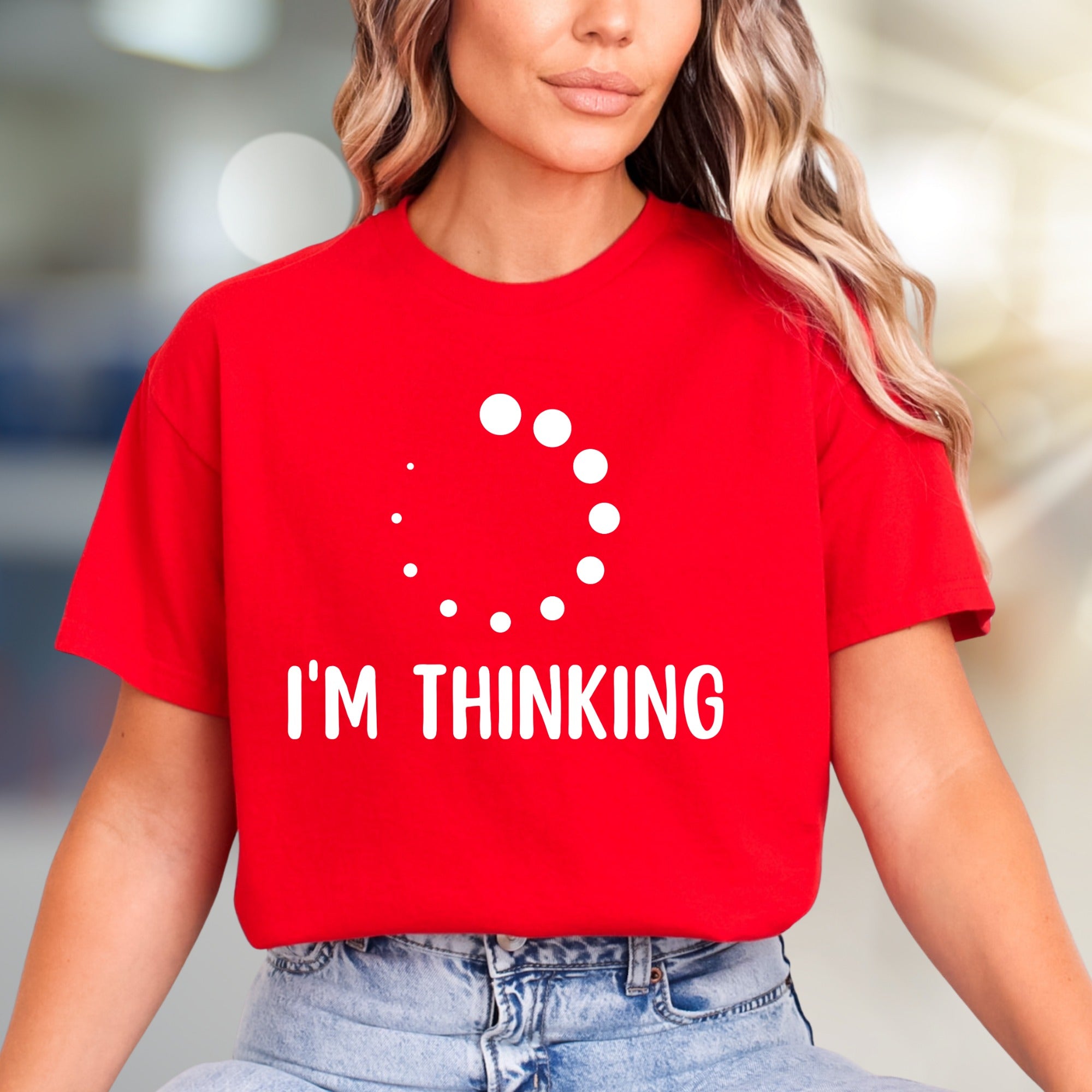 "I'M THINKING" Loading Circle Graphic Tee, a Quirky Pick for Tech Lovers