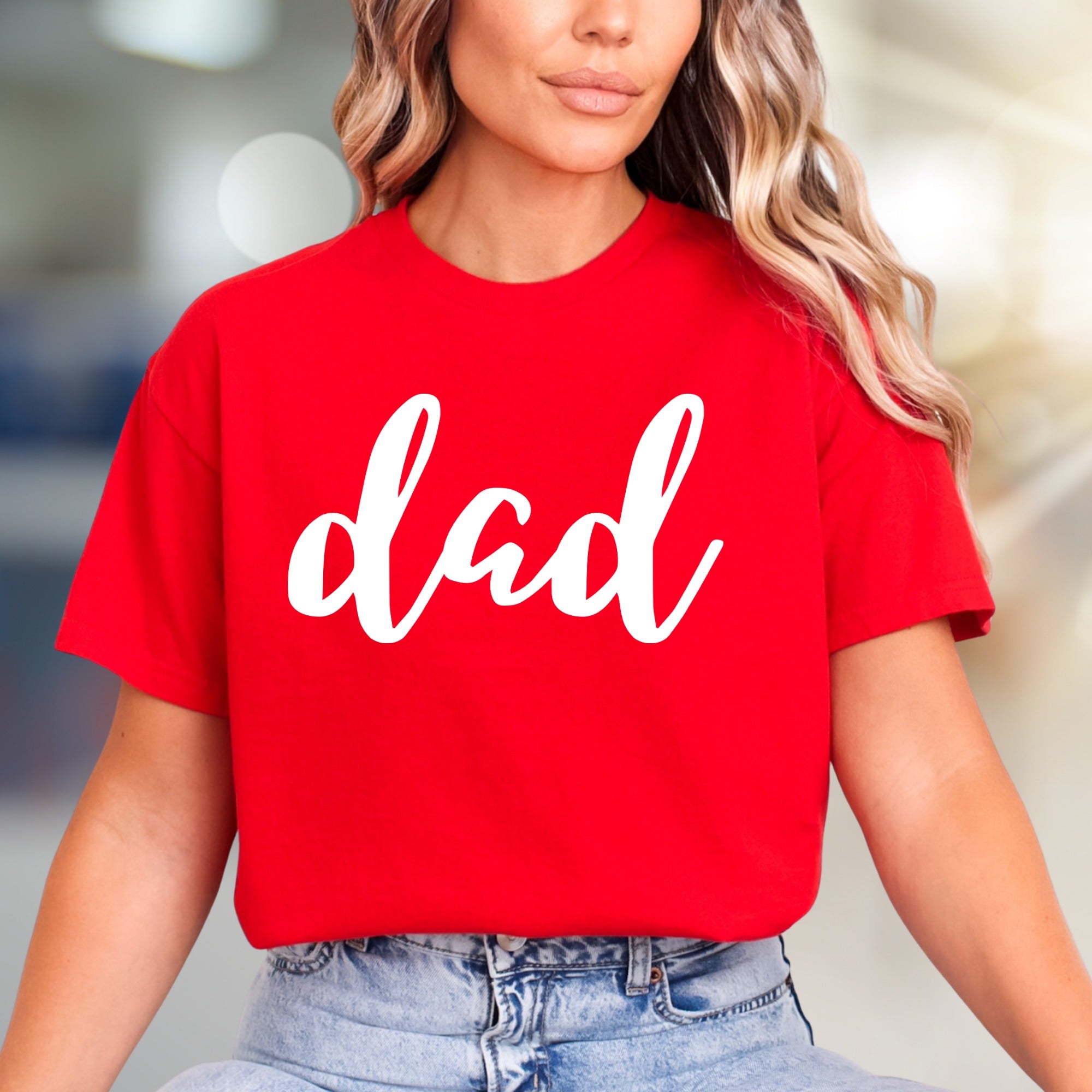 "dad" Script Tee, A Heartfelt Graphic Pick for Proud Parents