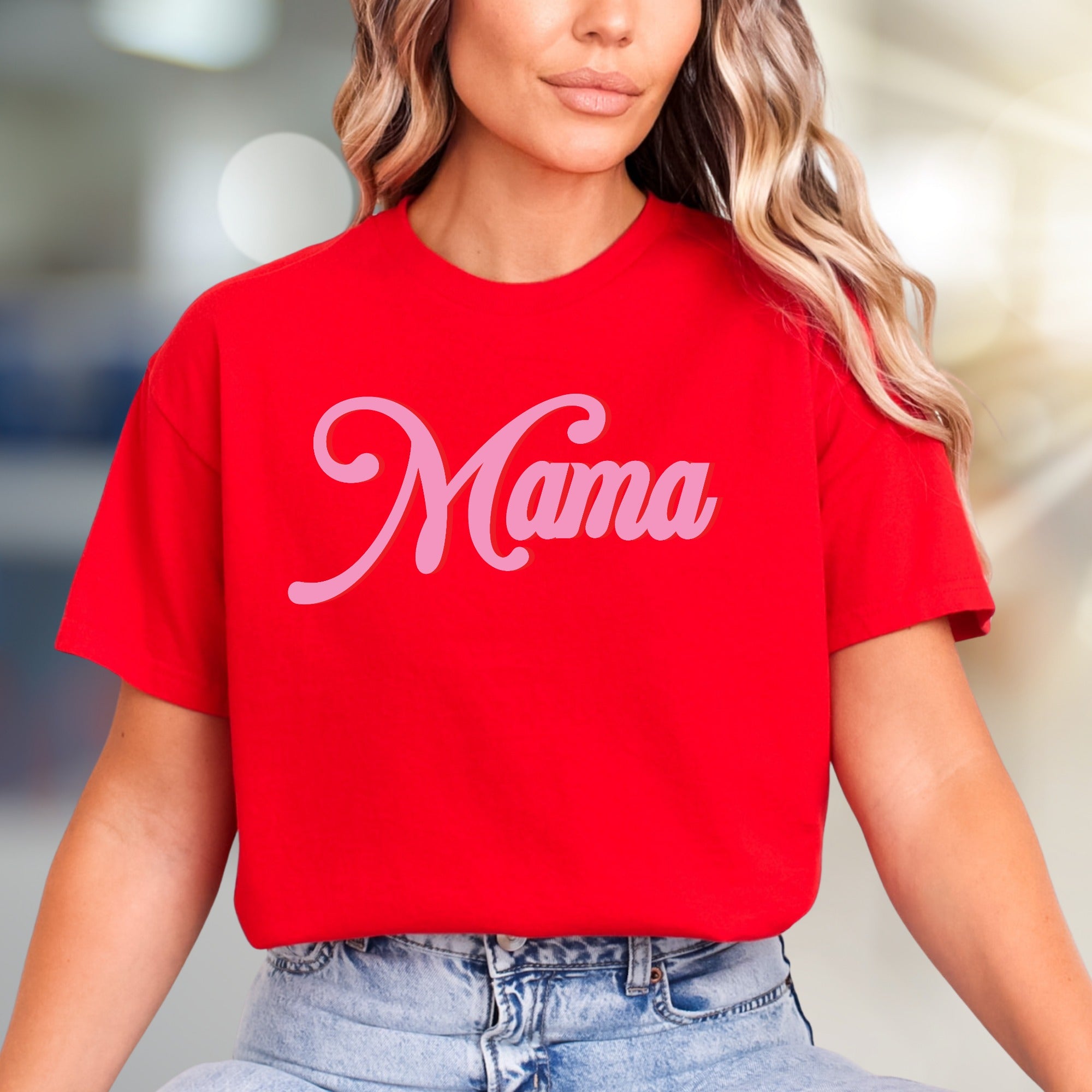 "Mama" Retro Graphic Tee, a Wavy Script Pick for Modern Moms