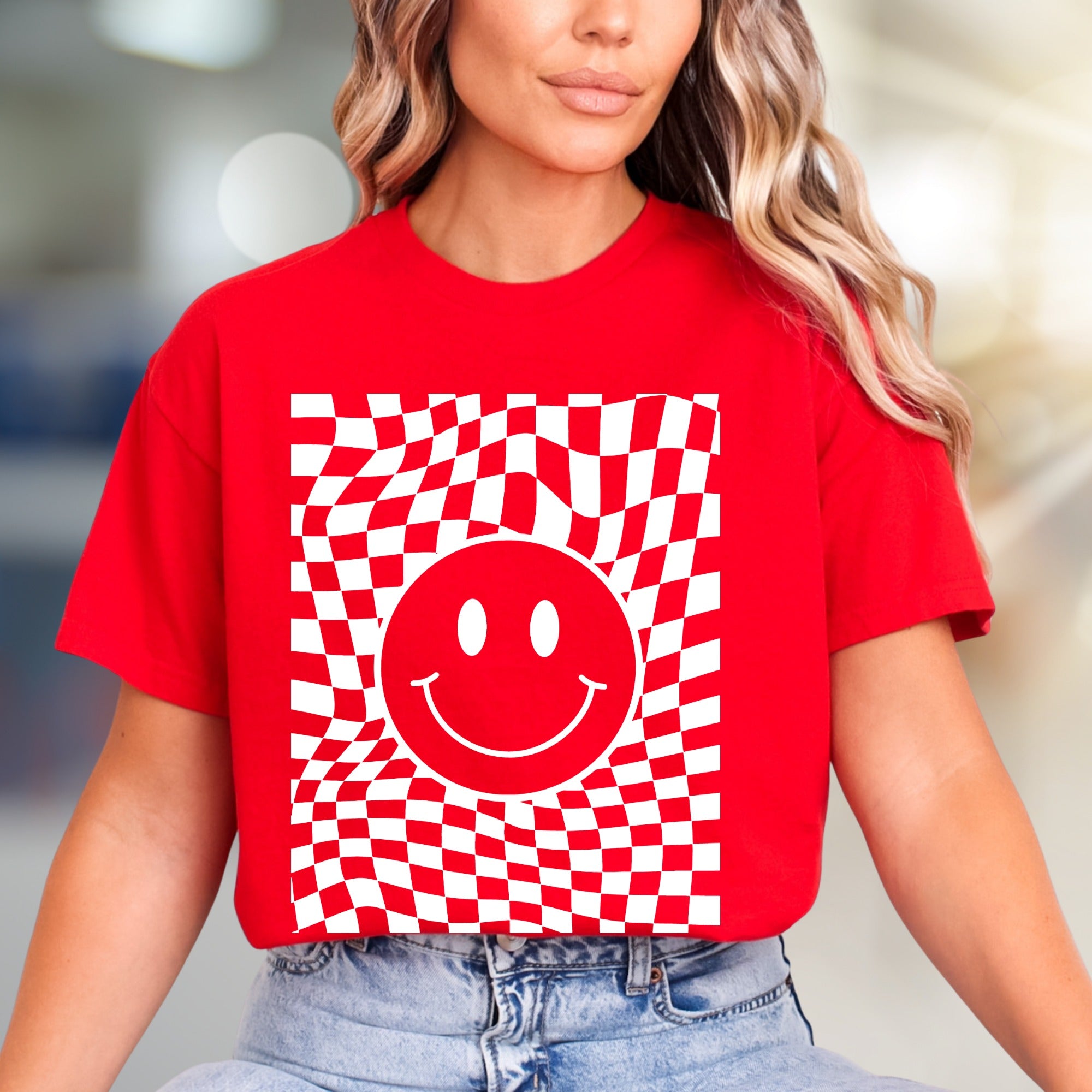 Warped Checkerboard Smiley Graphic Tee, A Retro-Inspired Pick for Free Spirits